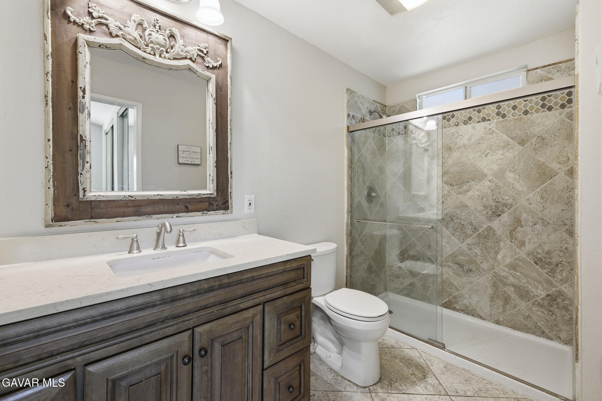 39331 Thames Court Property Photo 38