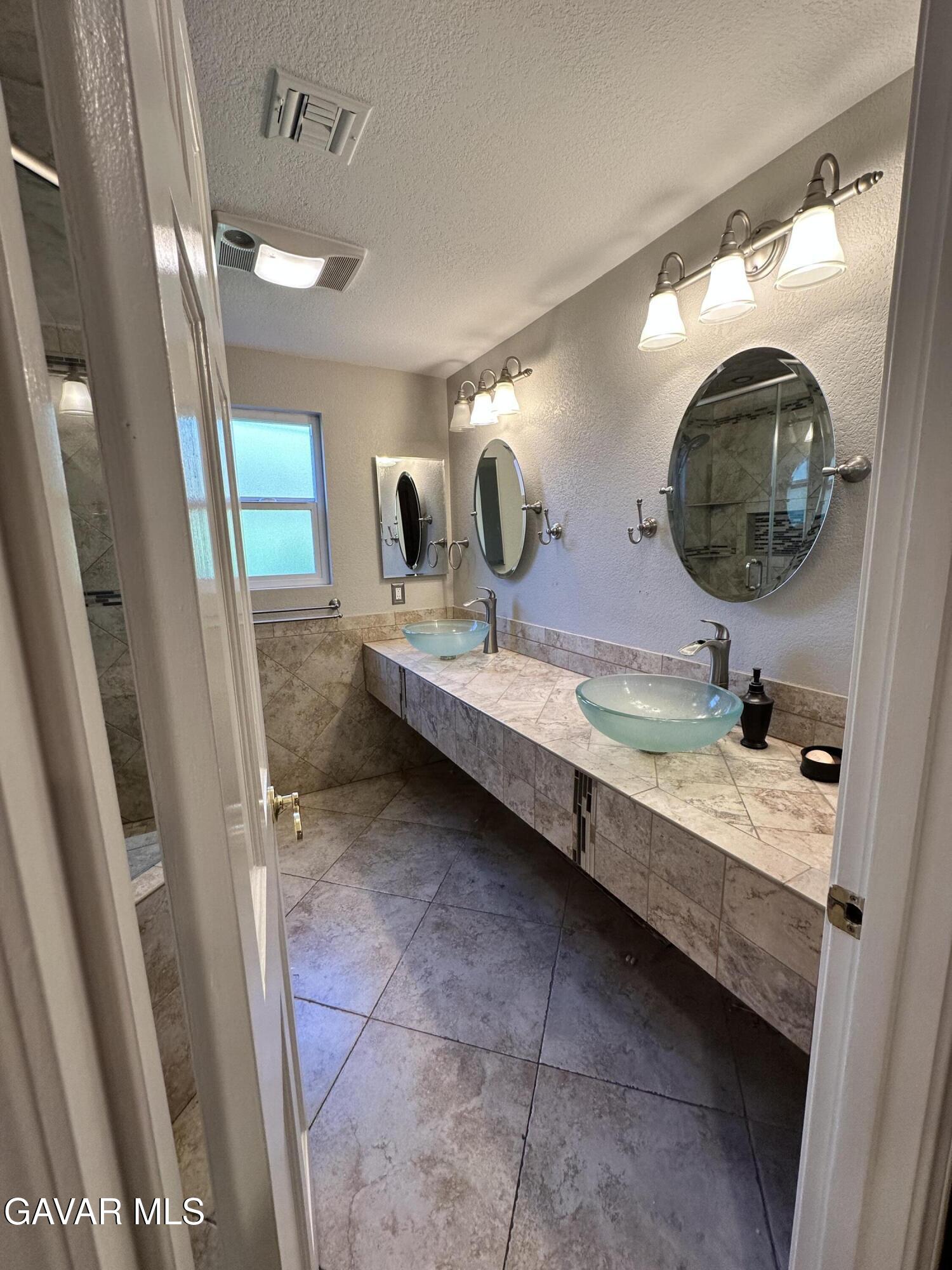 4761 W Avenue N Property Photo 45