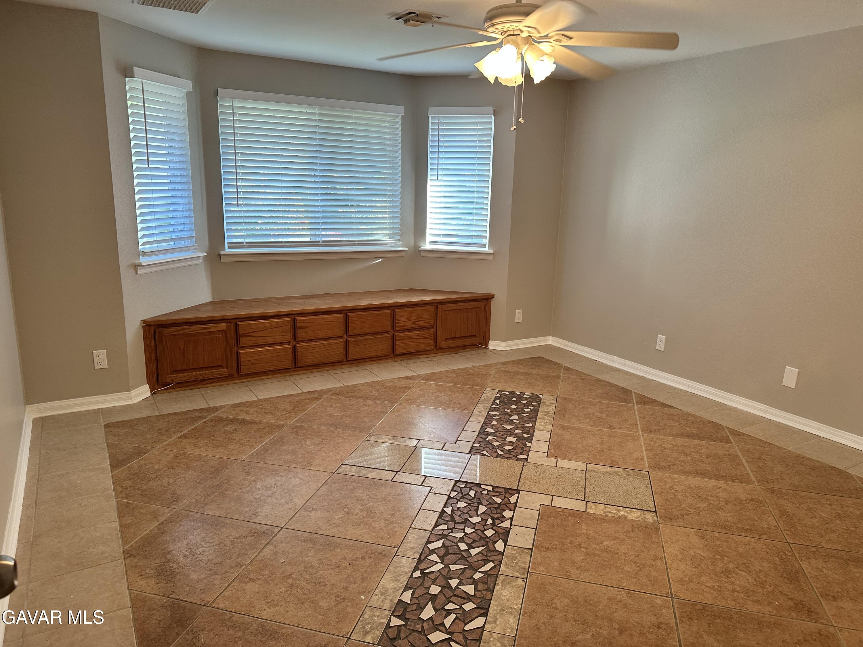 4761 W Avenue N Property Photo 55