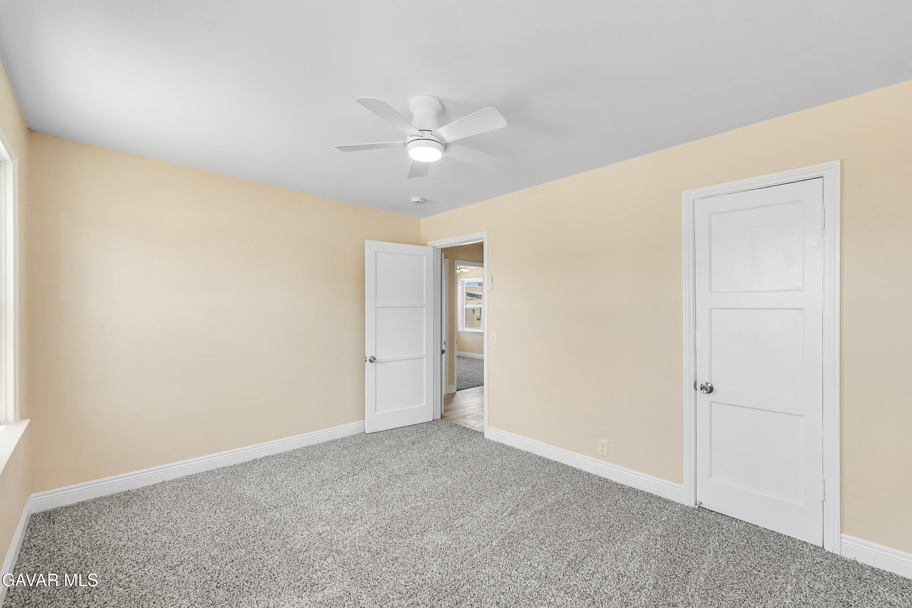 2901 Desert Street Property Photo 18
