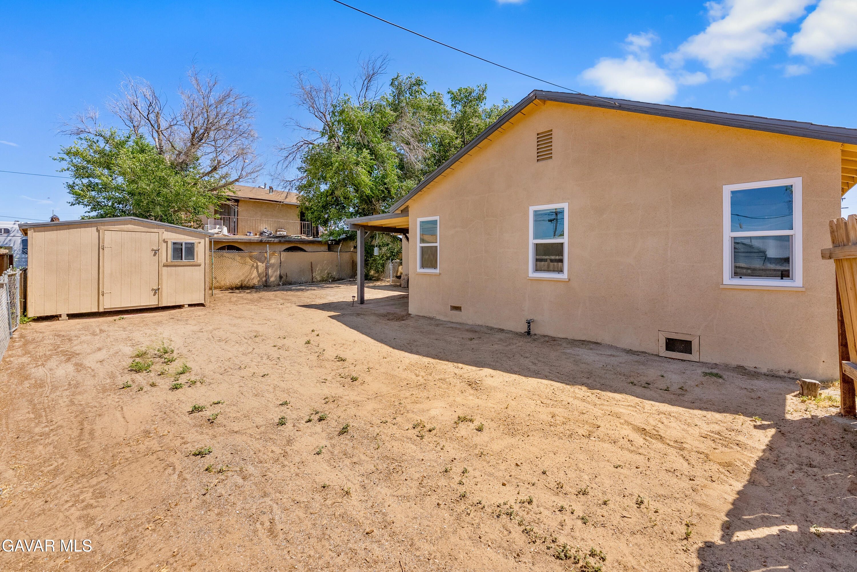 2901 Desert Street Property Photo 28