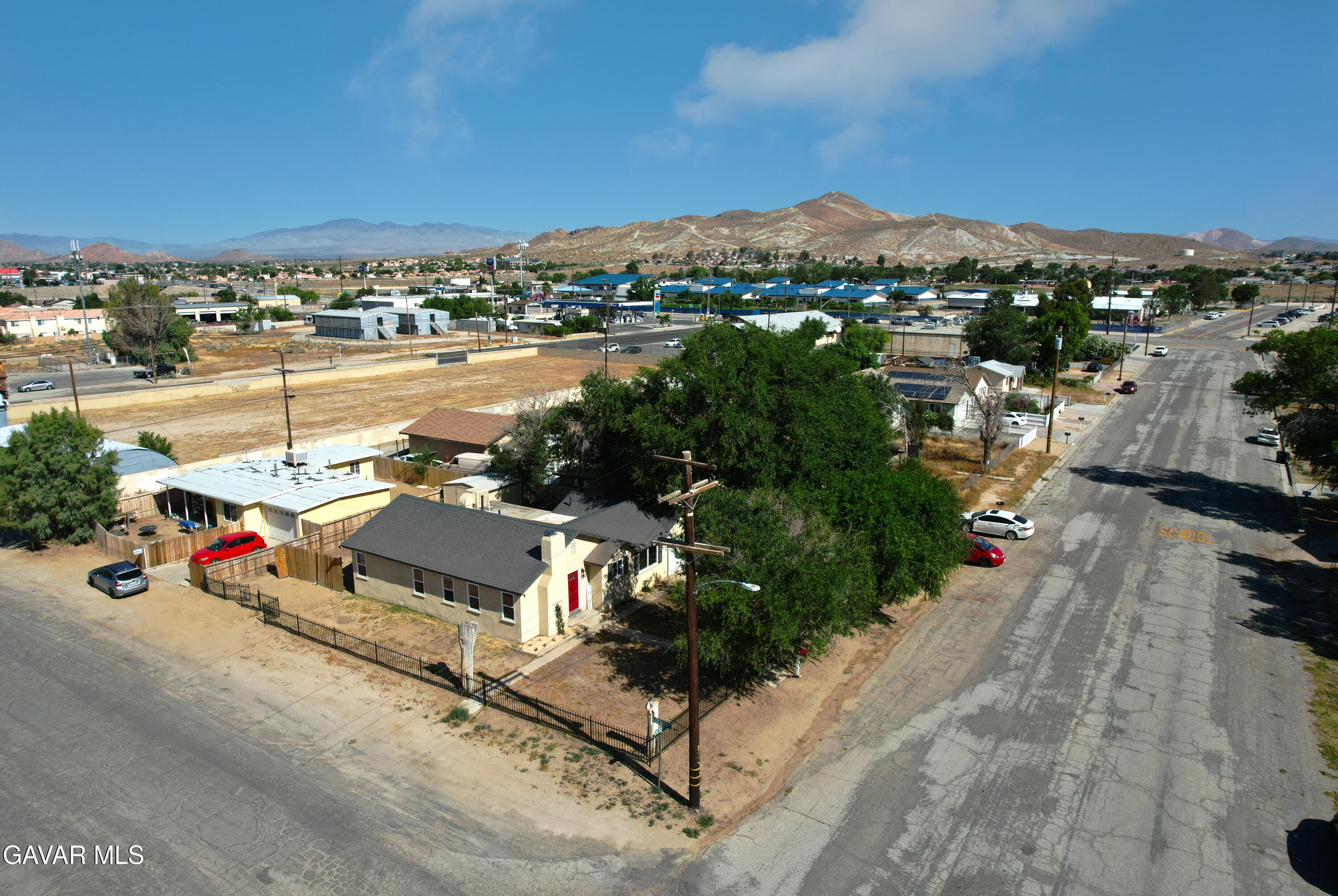 2901 Desert Street Property Photo 31