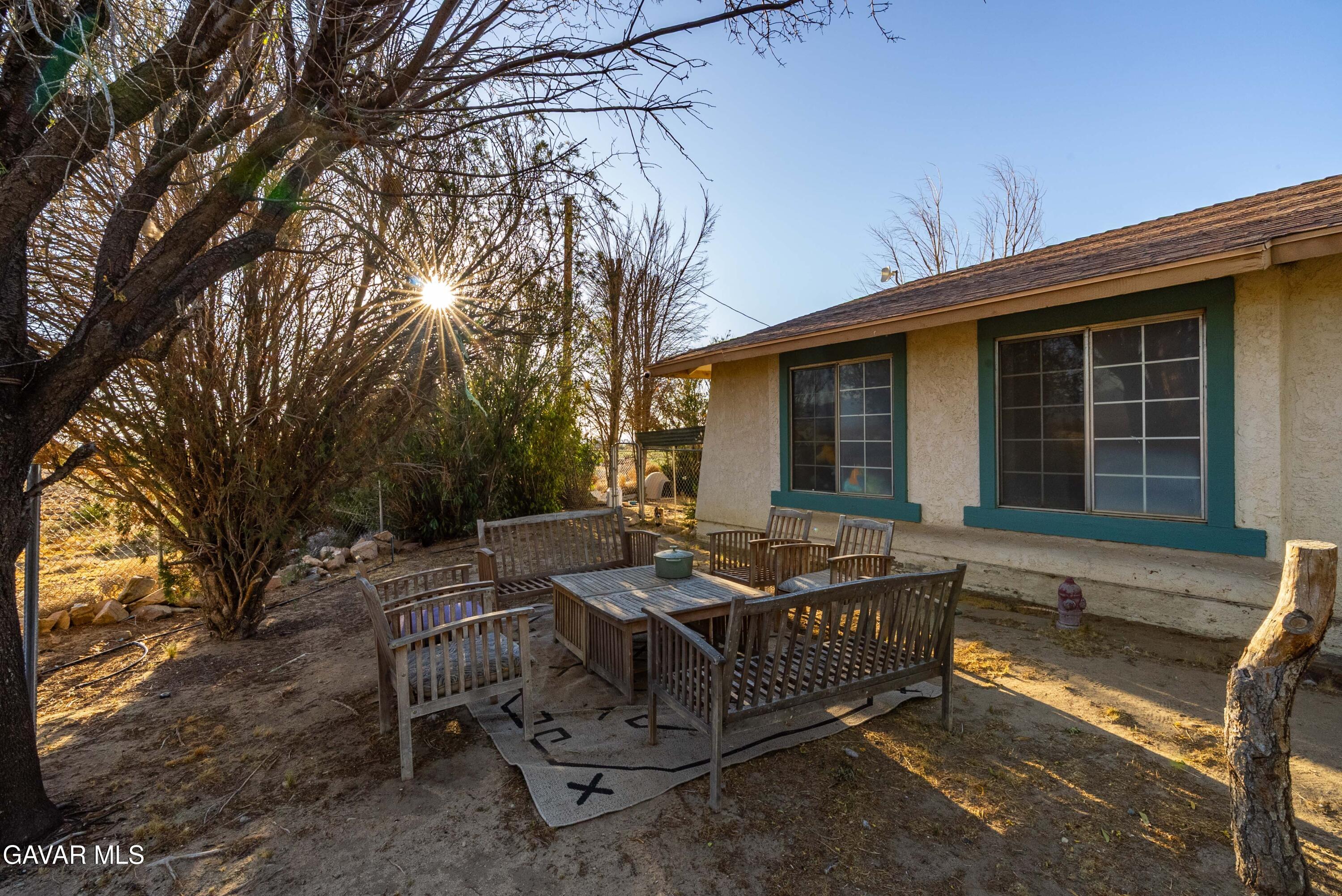 20539 E Avenue R Property Photo 11