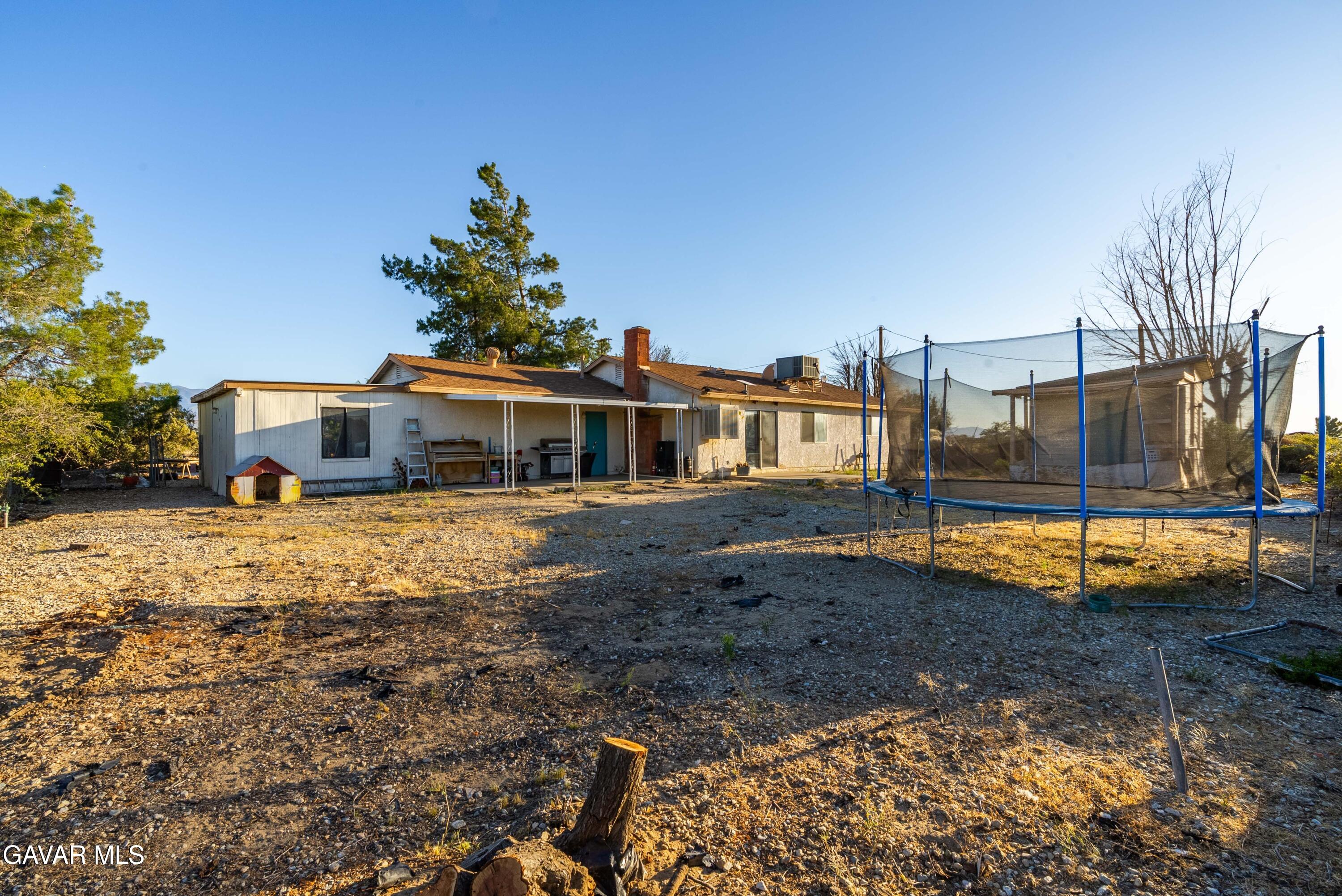 20539 E Avenue R Property Photo 36