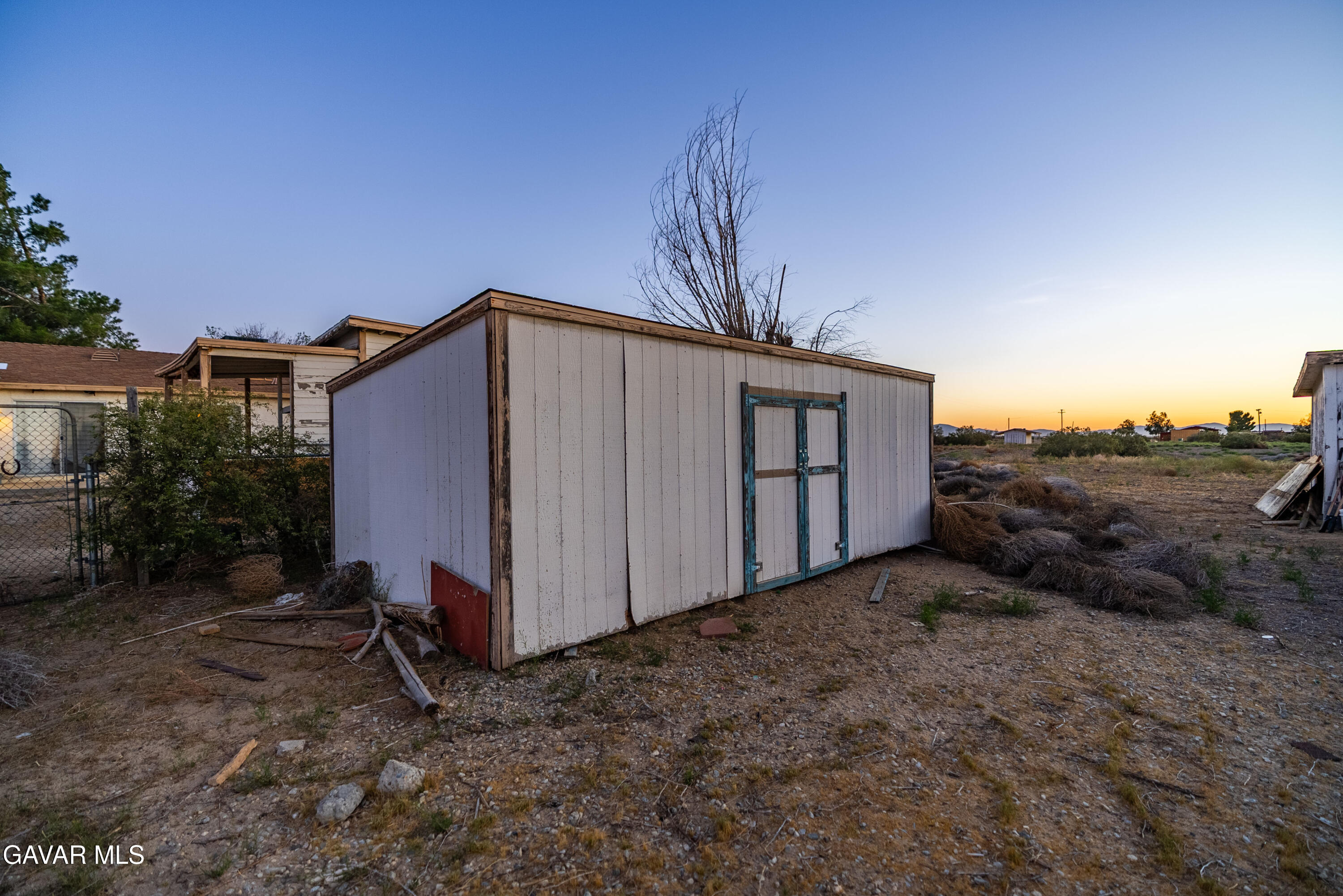 20539 E Avenue R Property Photo 40