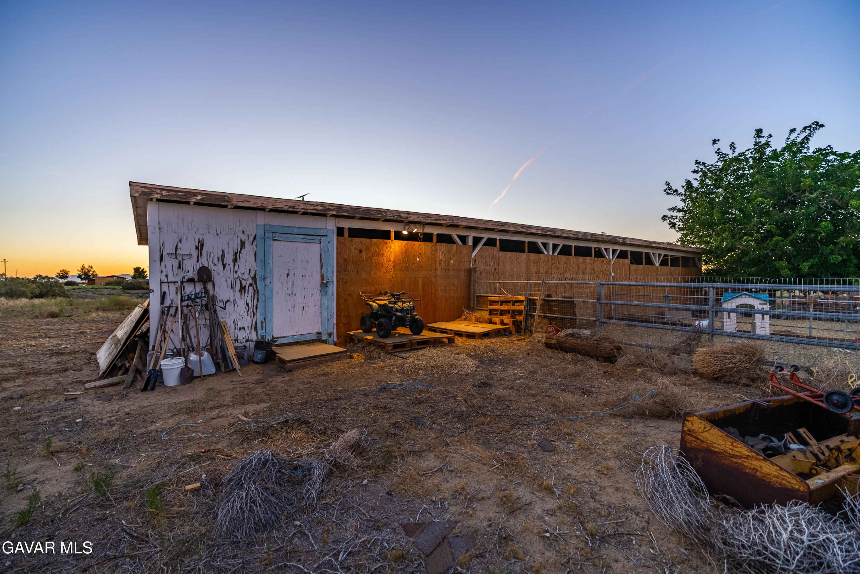 20539 E Avenue R Property Photo 42