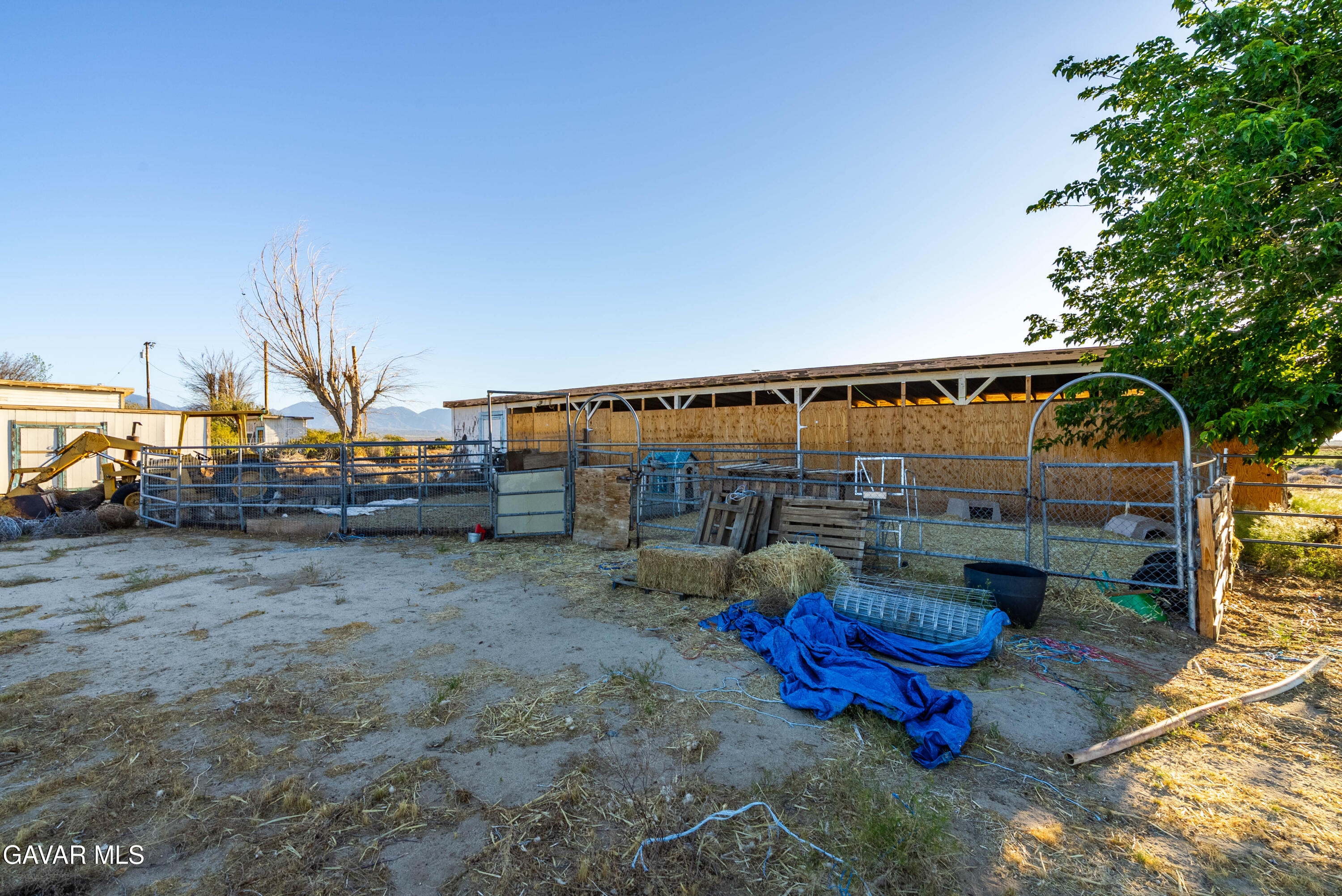 20539 E Avenue R Property Photo 44