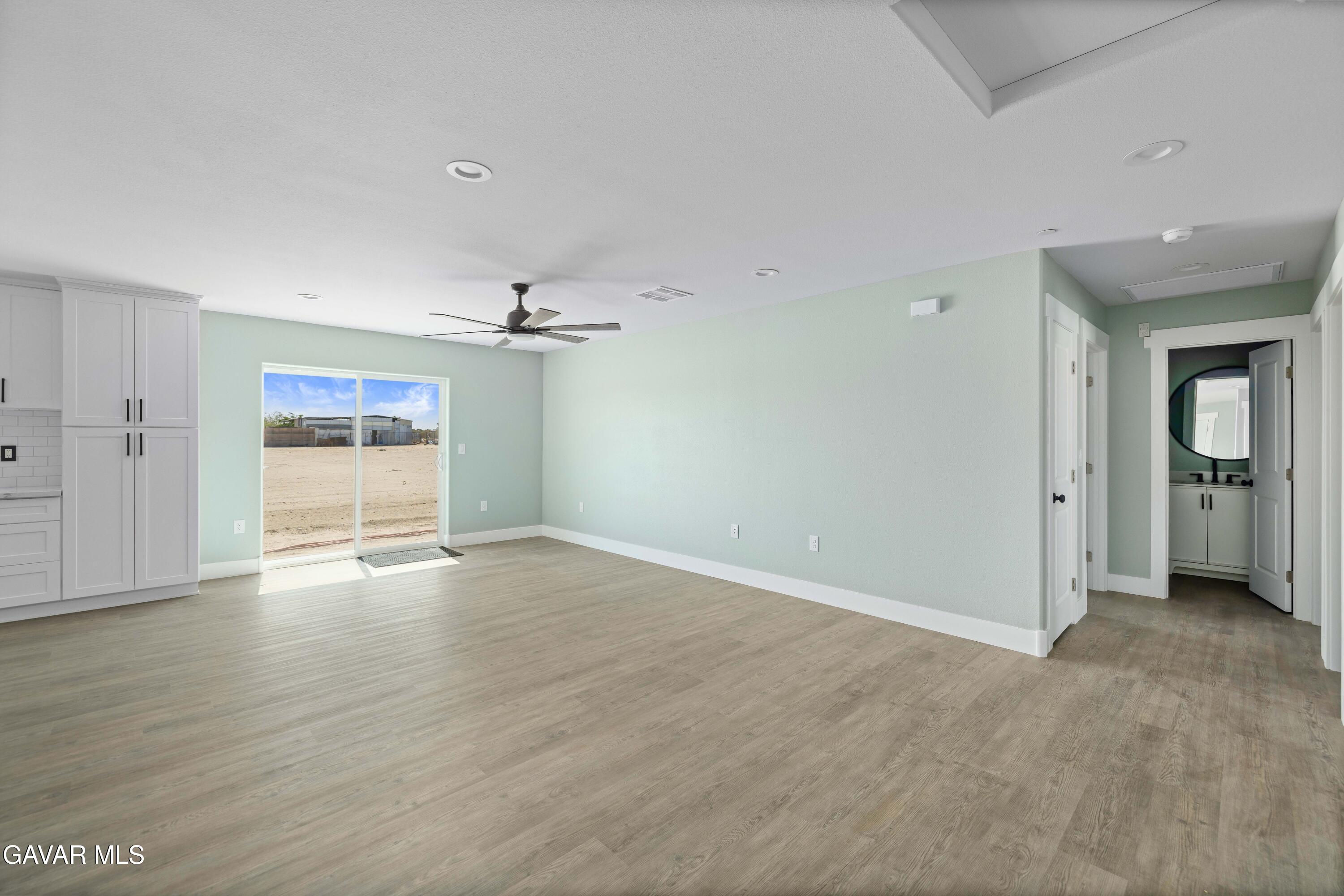 37842 E 117th Street Property Photo 9