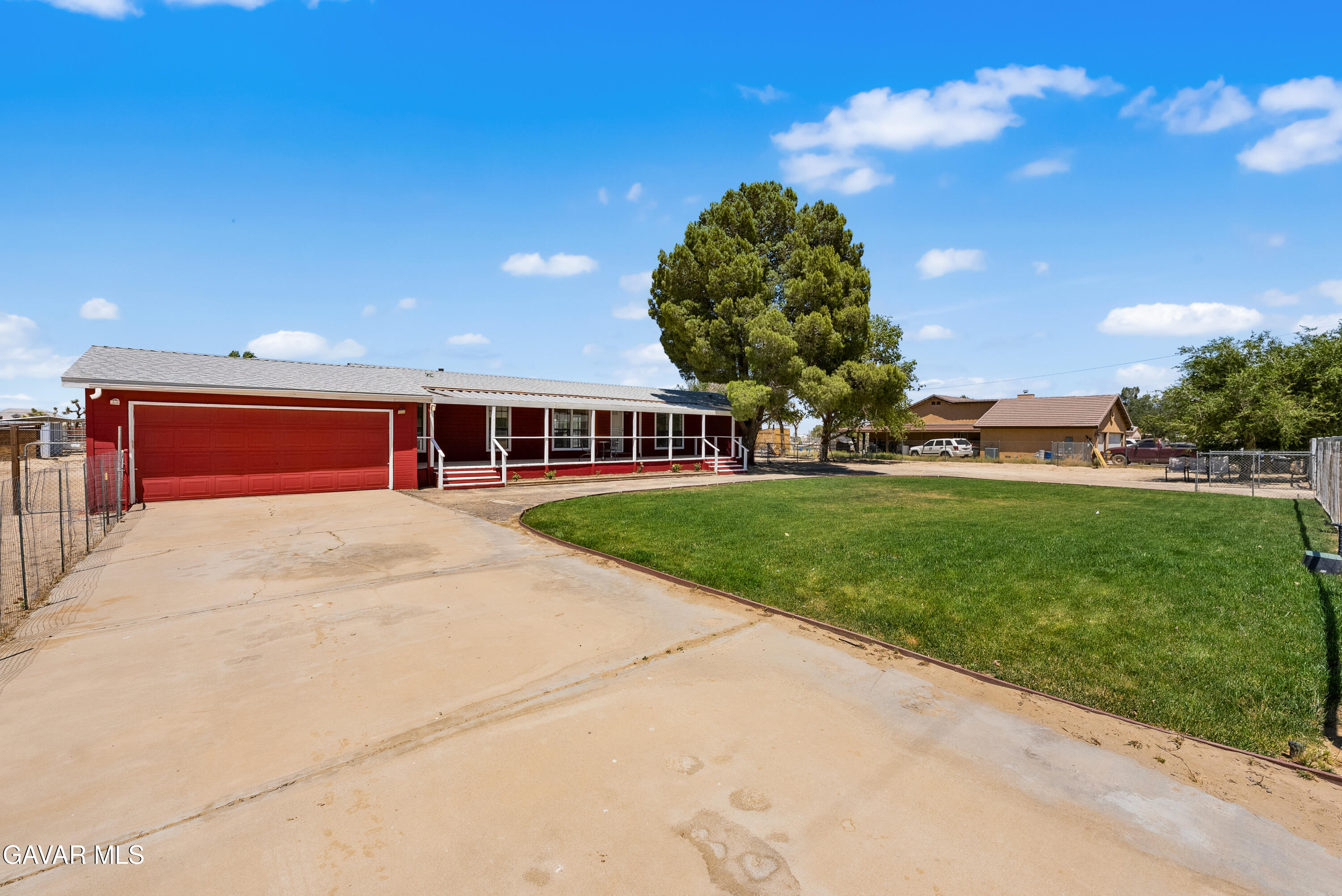 3609 E Avenue H2 Property Photo 8