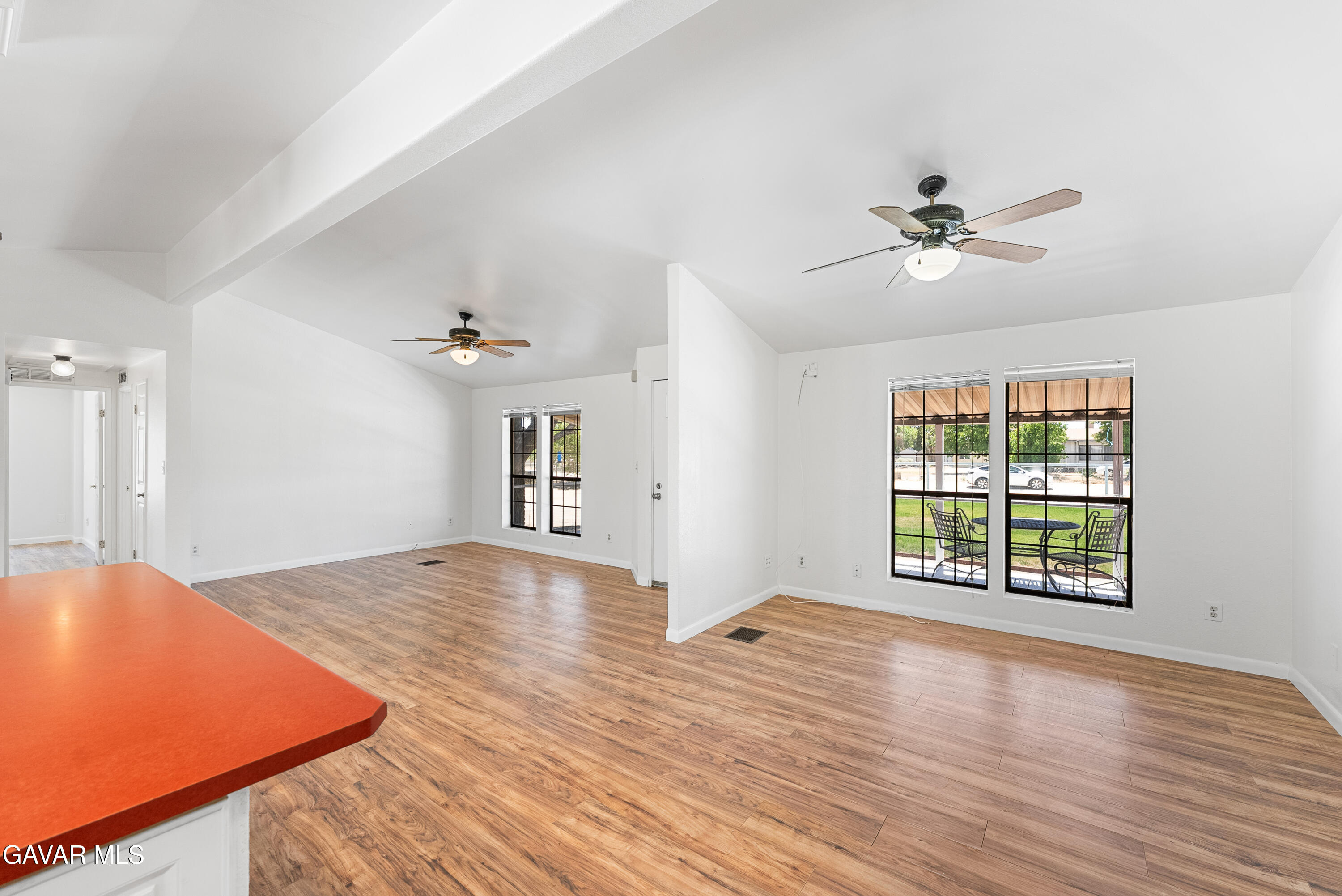 3609 E Avenue H2 Property Photo 17