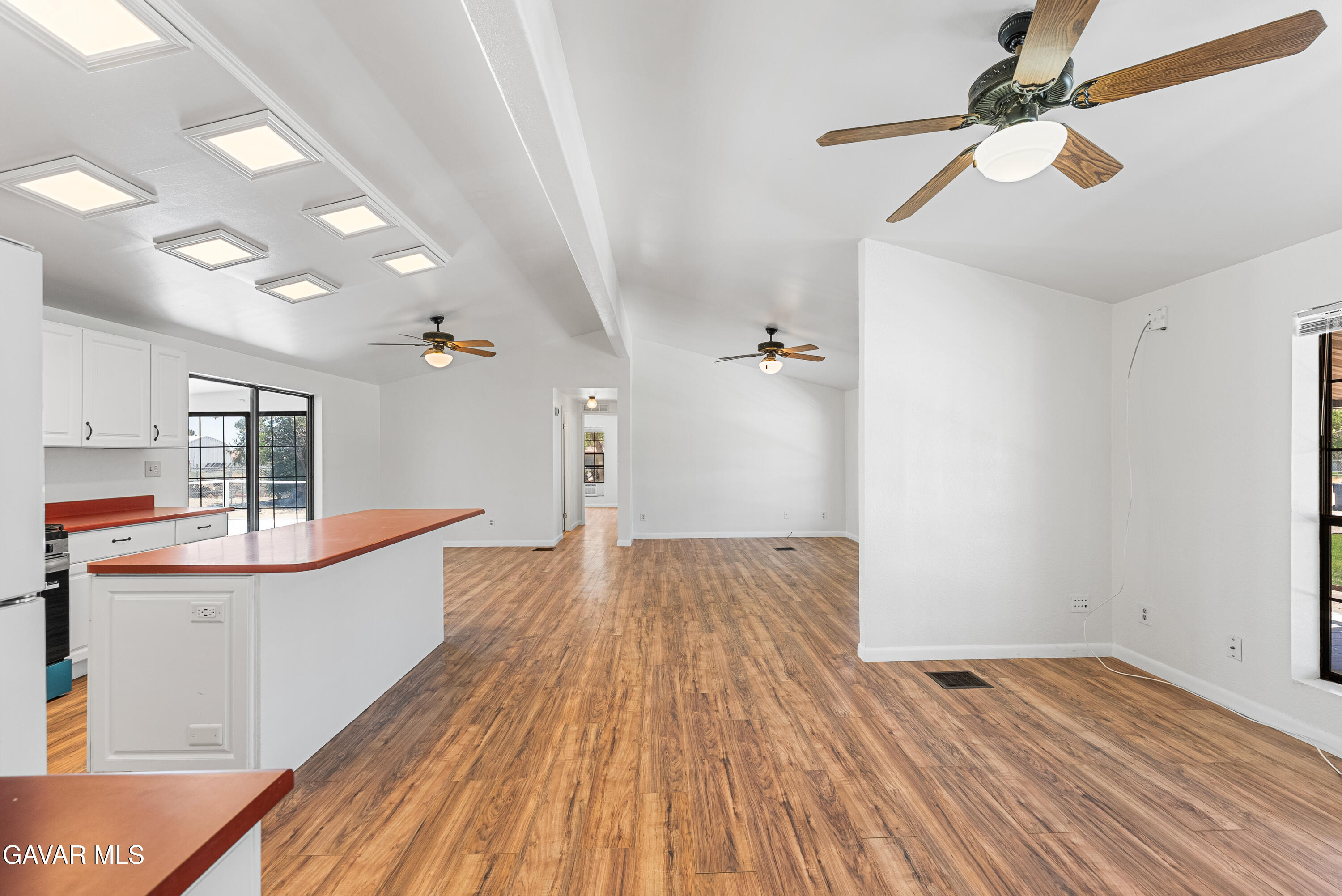 3609 E Avenue H2 Property Photo 18