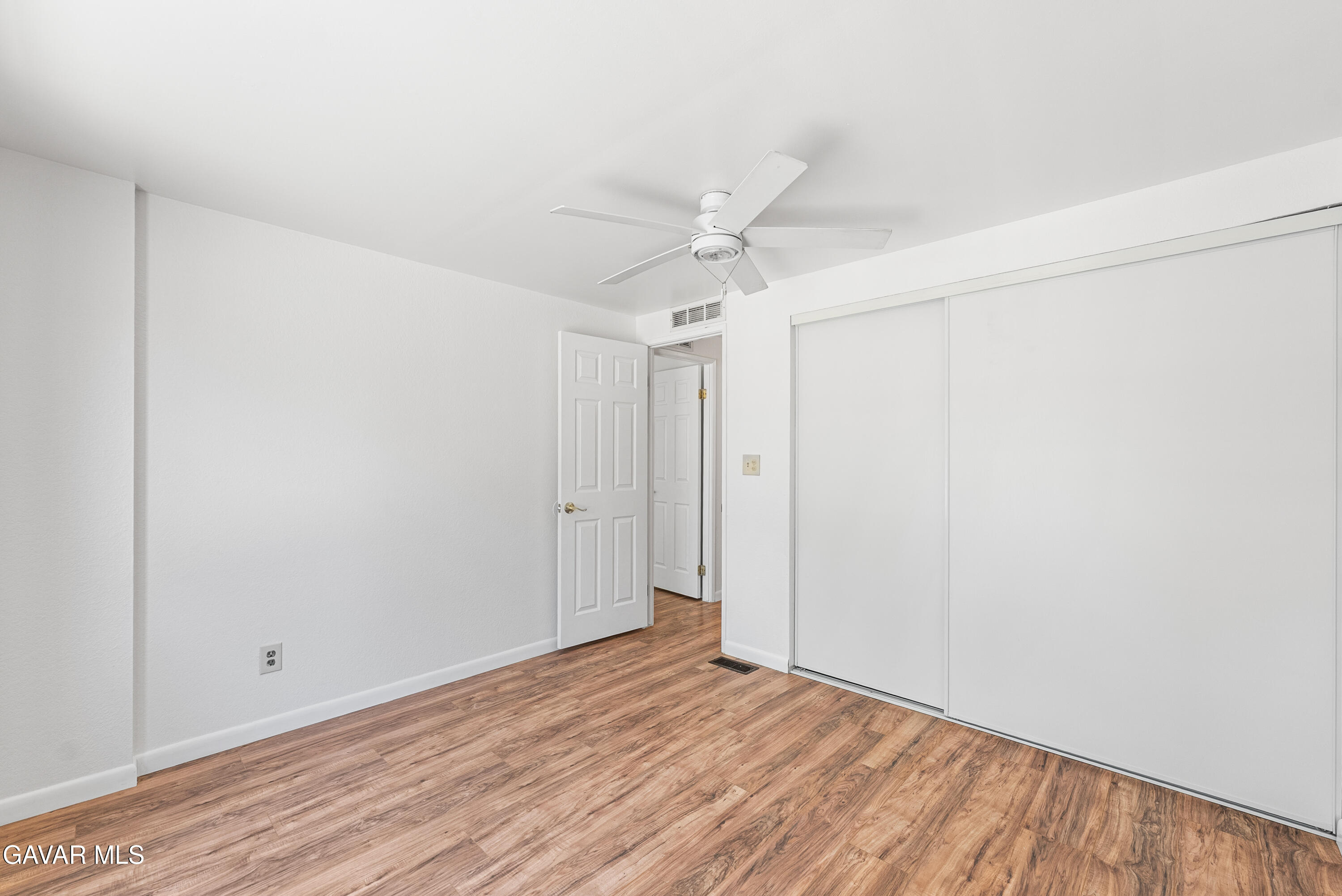3609 E Avenue H2 Property Photo 36