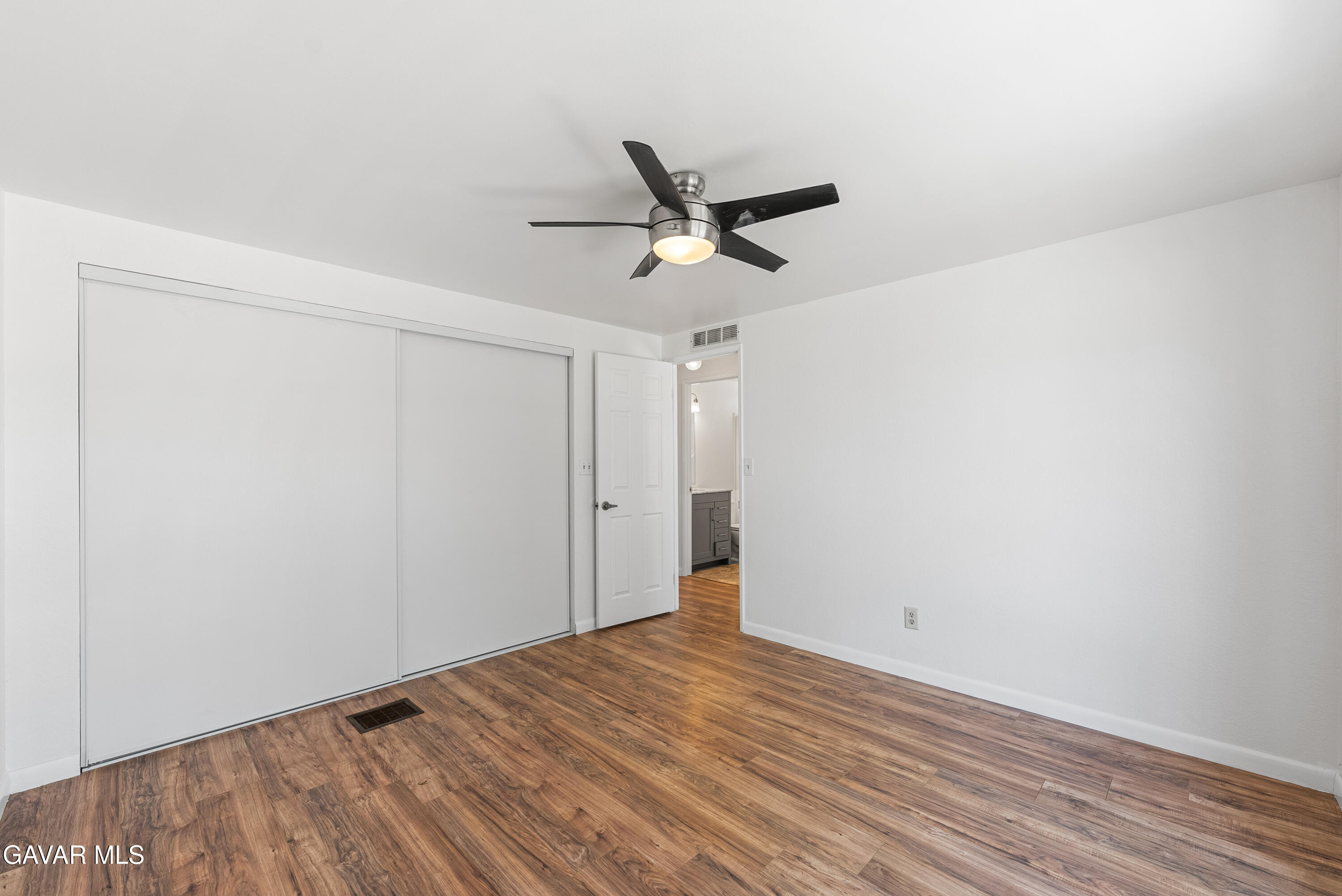 3609 E Avenue H2 Property Photo 38