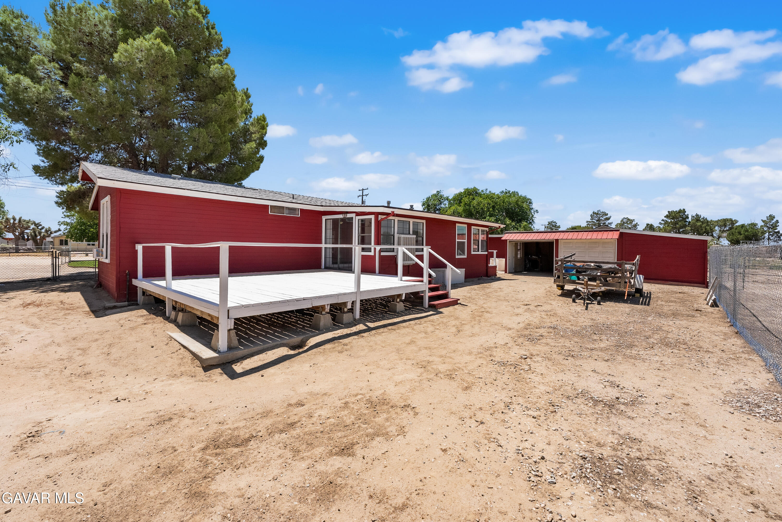 3609 E Avenue H2 Property Photo 44