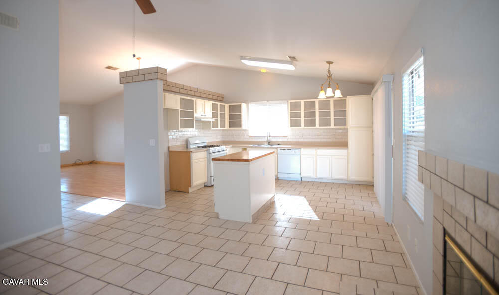 3608 Brabham Avenue Property Photo 6