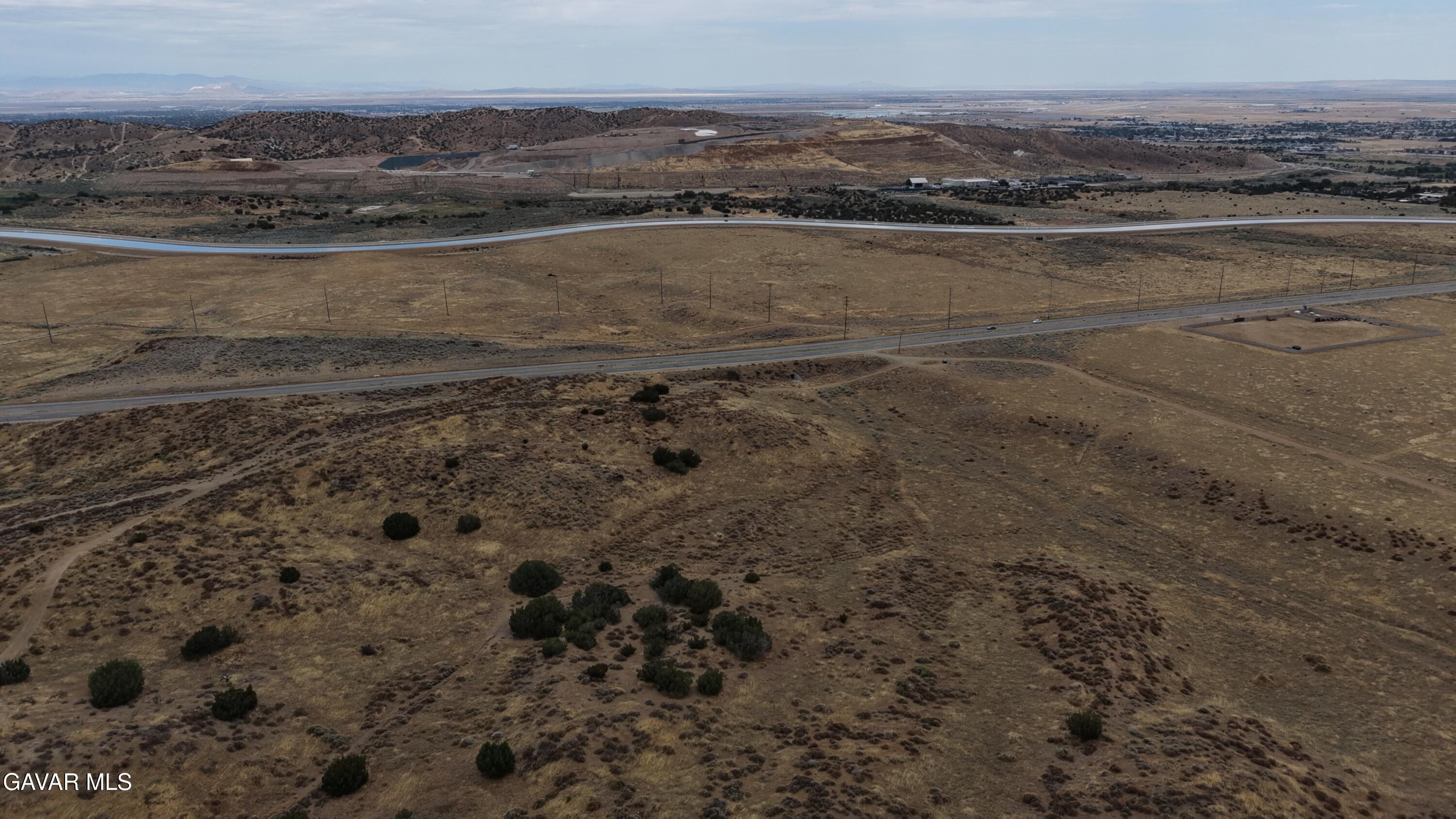 1524 S Ave Property Photo 18