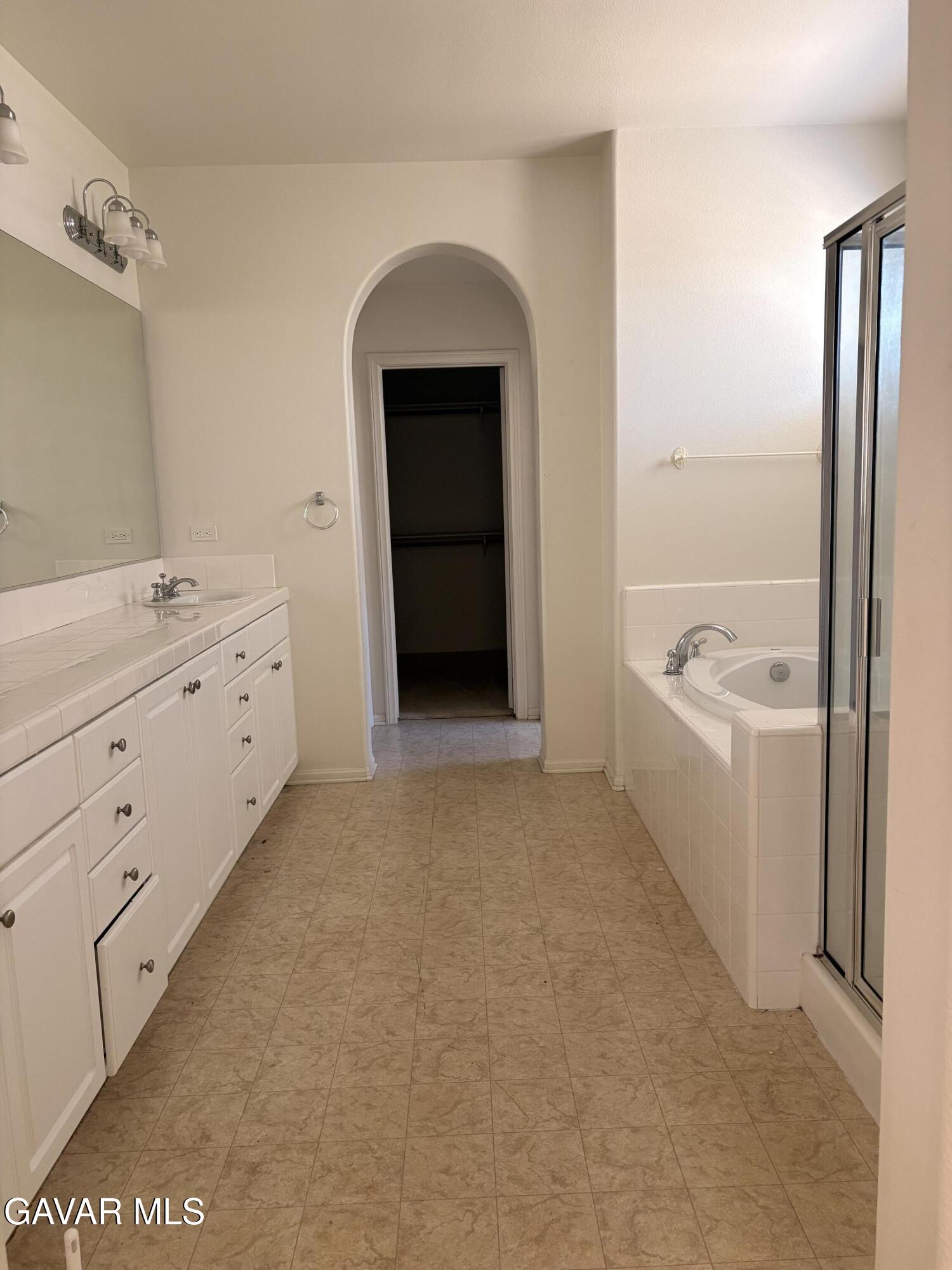 5824 Balmont Street Property Photo 10