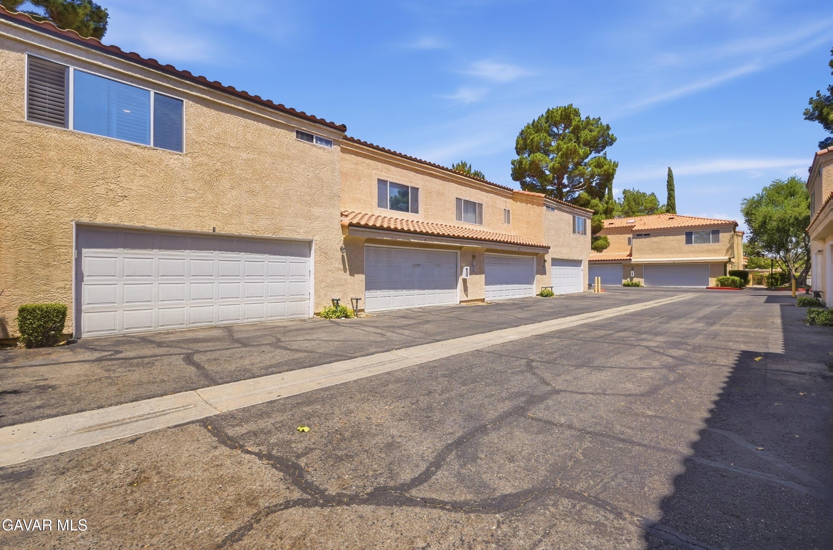 43465 30th Street, 1 Property Photo 16