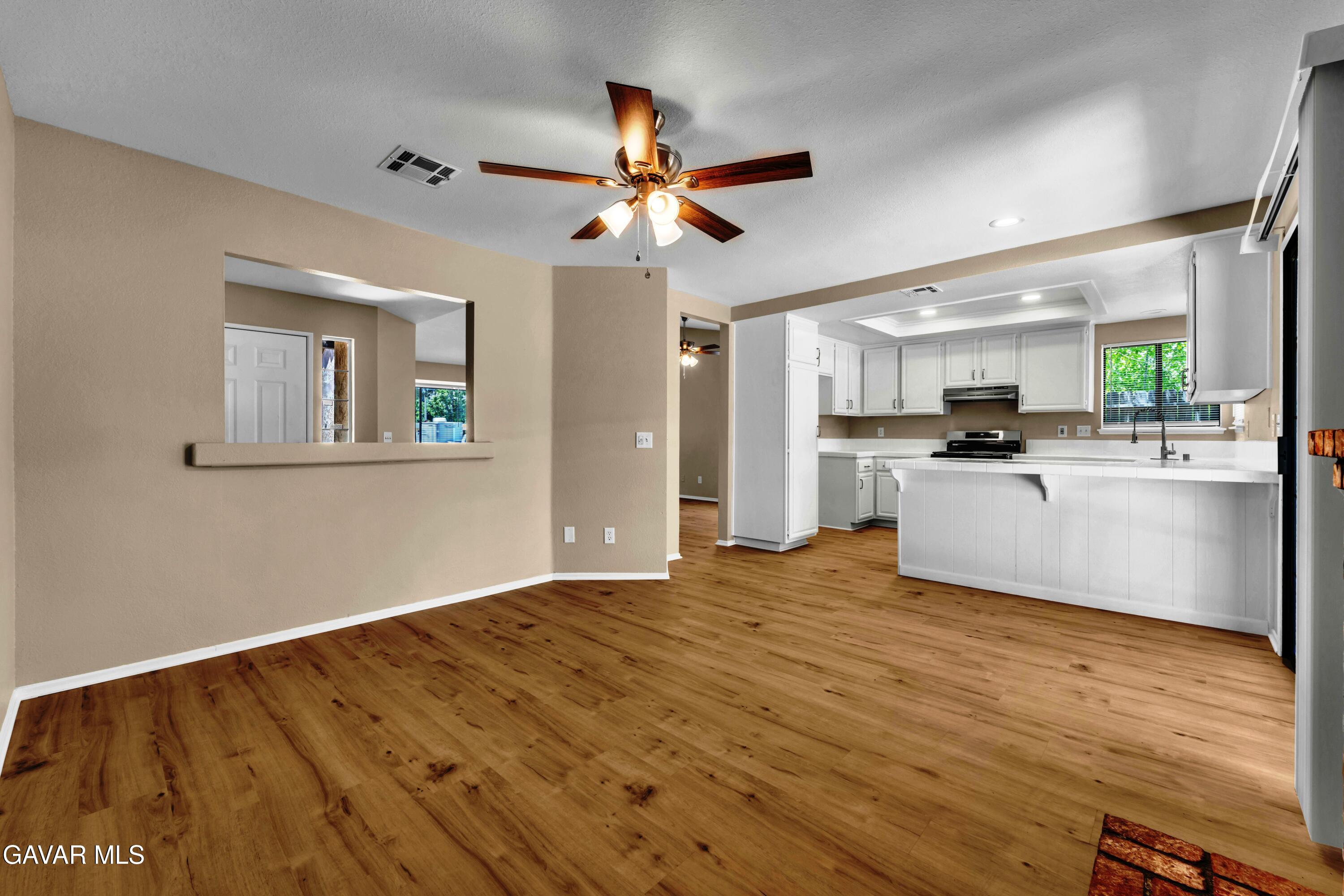 5125 Ruby Court Property Photo 5