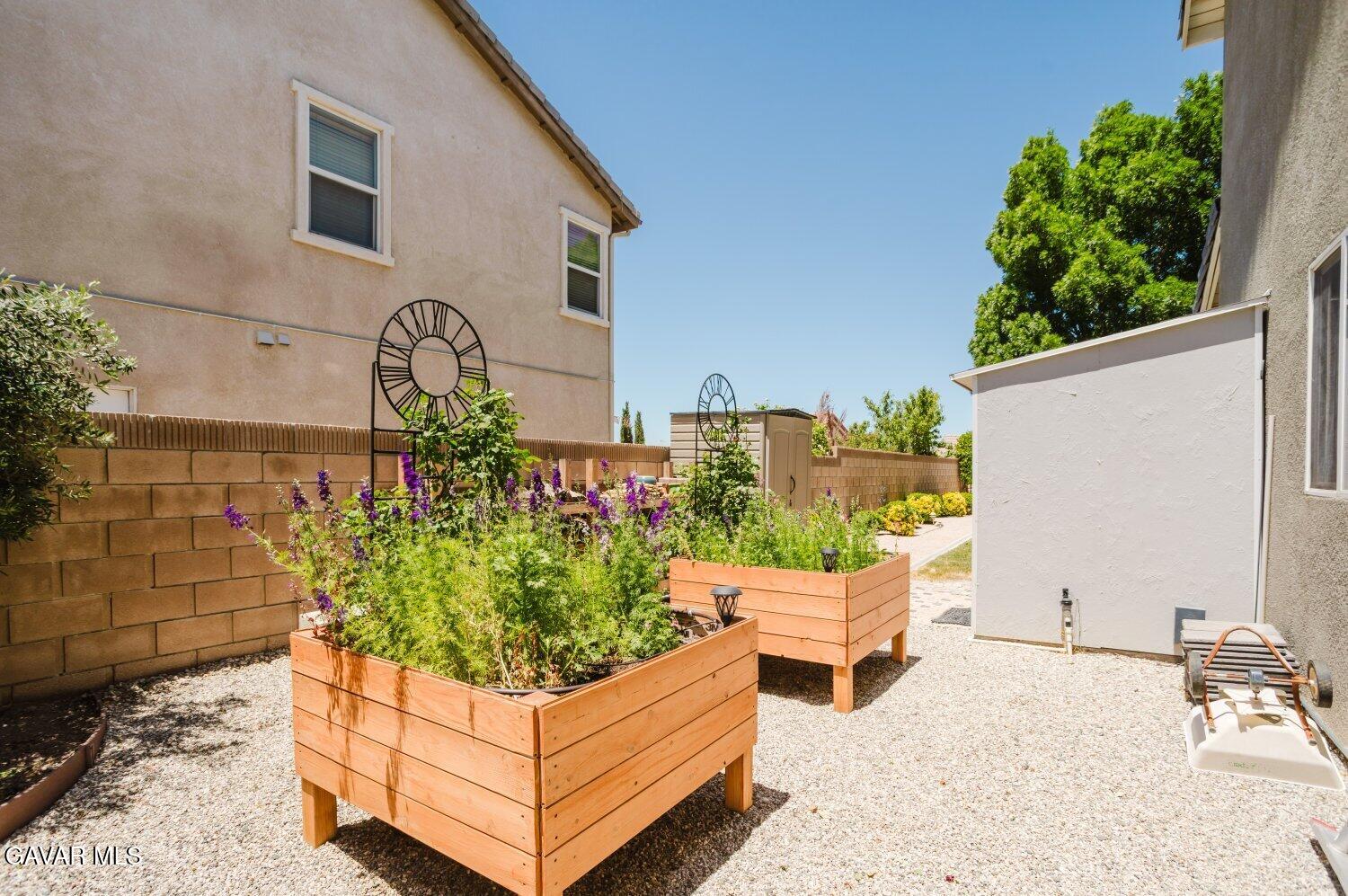 4301 W Avenue J7 Property Photo 47