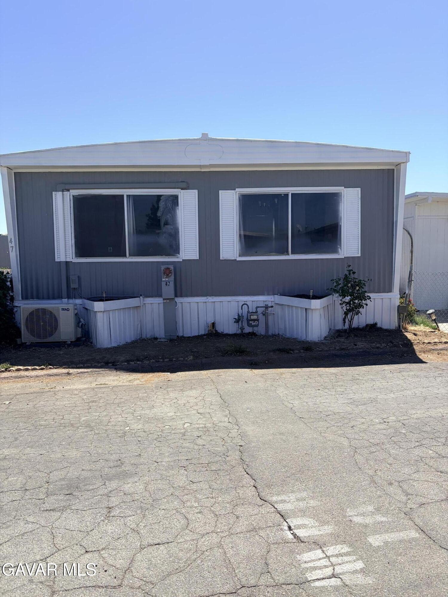 2059 E Avenue I, Spc 47 Property Photo 2
