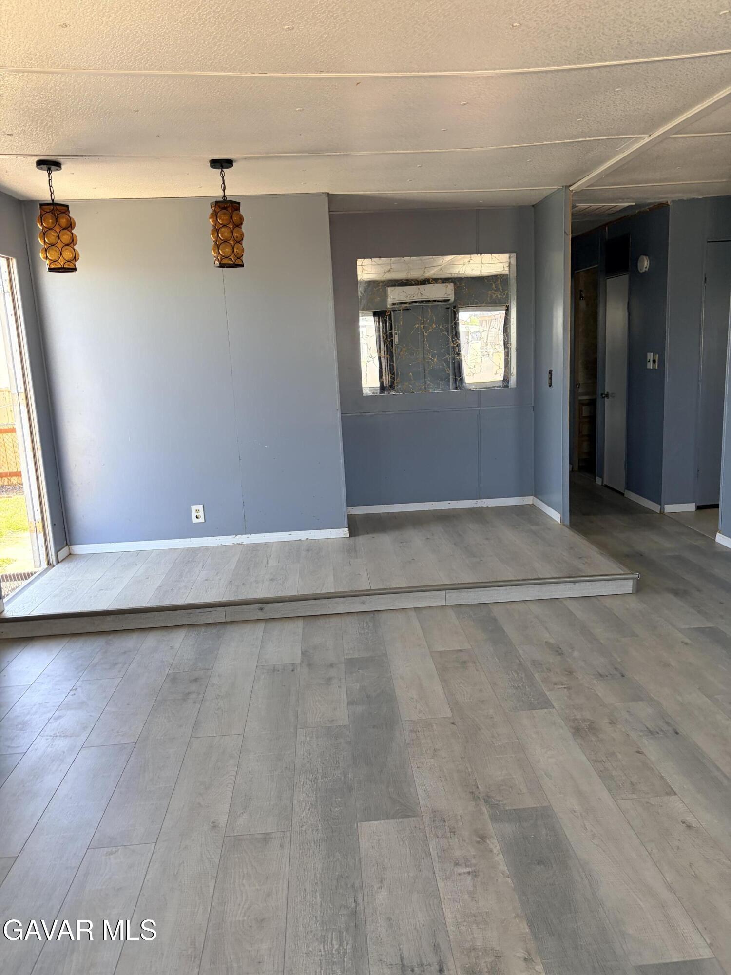 2059 E Avenue I, Spc 47 Property Photo 6
