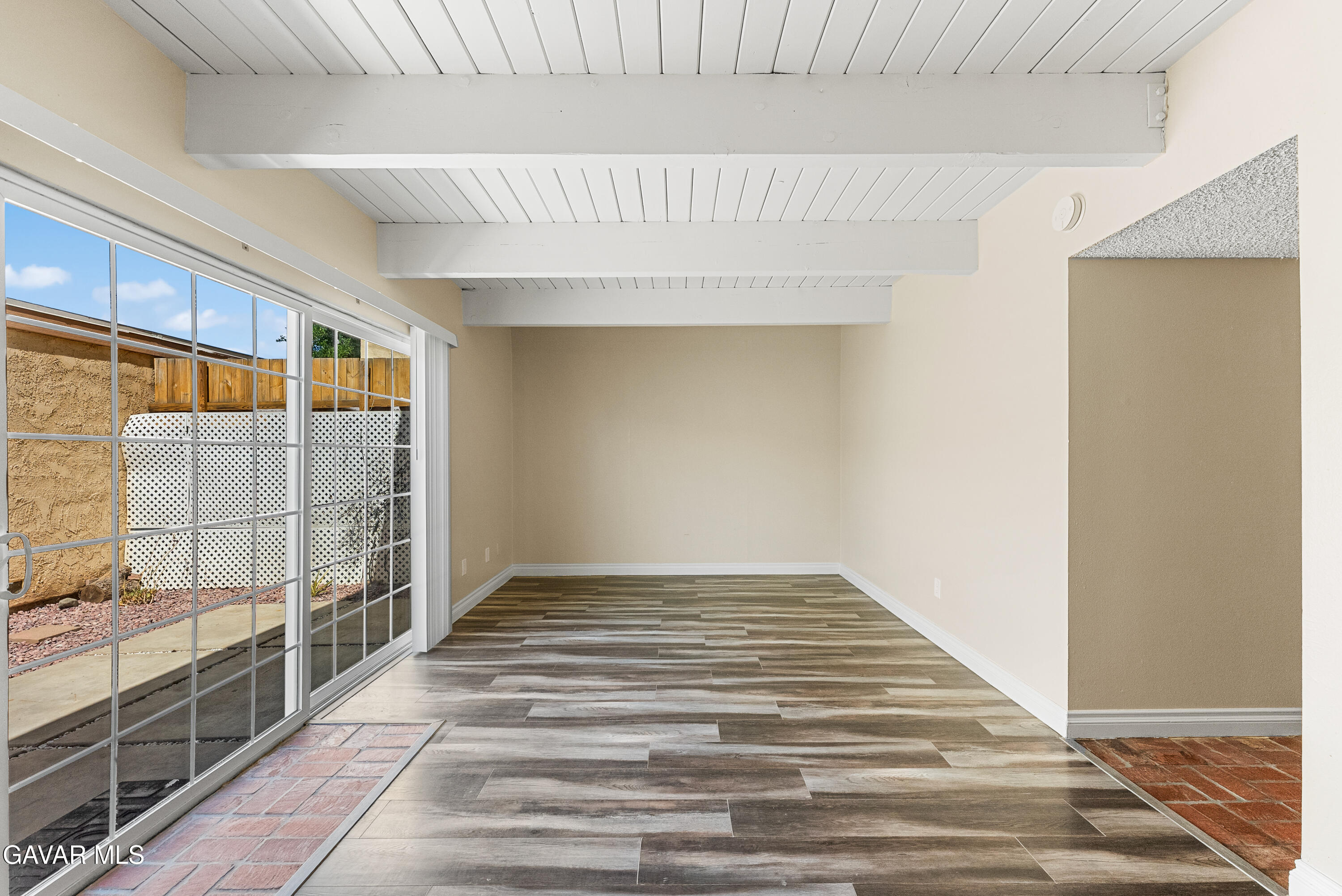 43629 Stanridge Avenue Property Photo 11