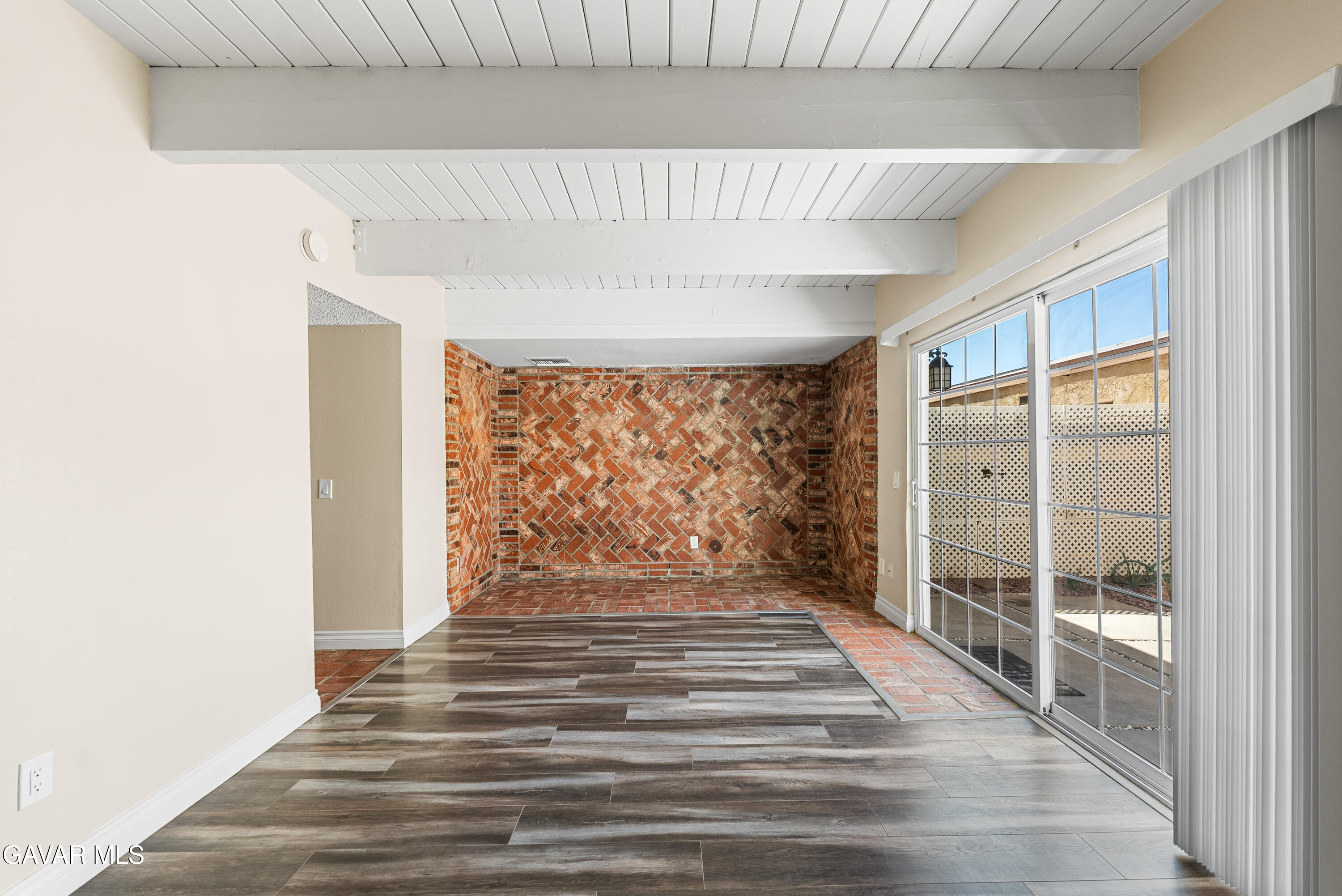 43629 Stanridge Avenue Property Photo 13