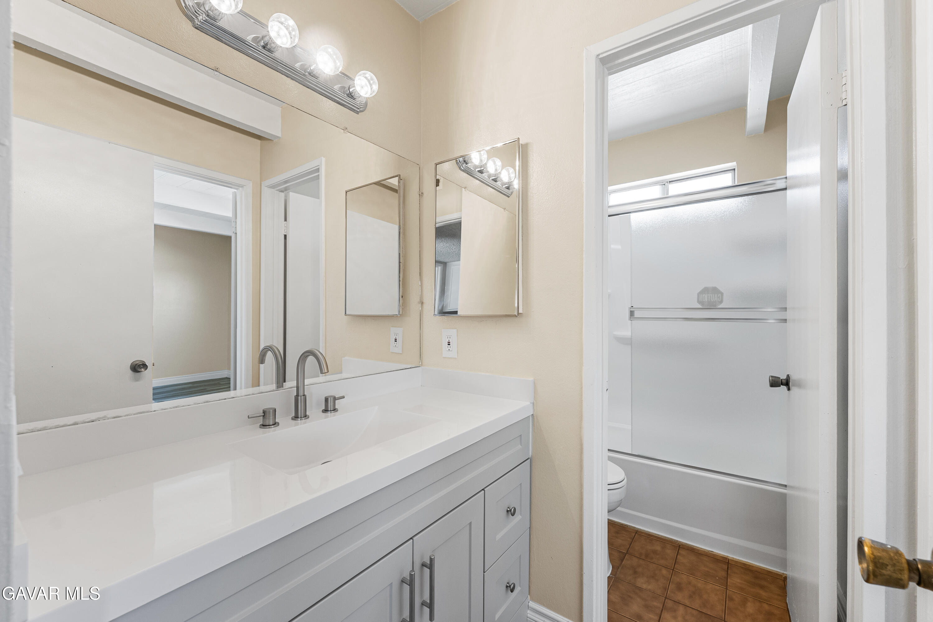 43629 Stanridge Avenue Property Photo 33