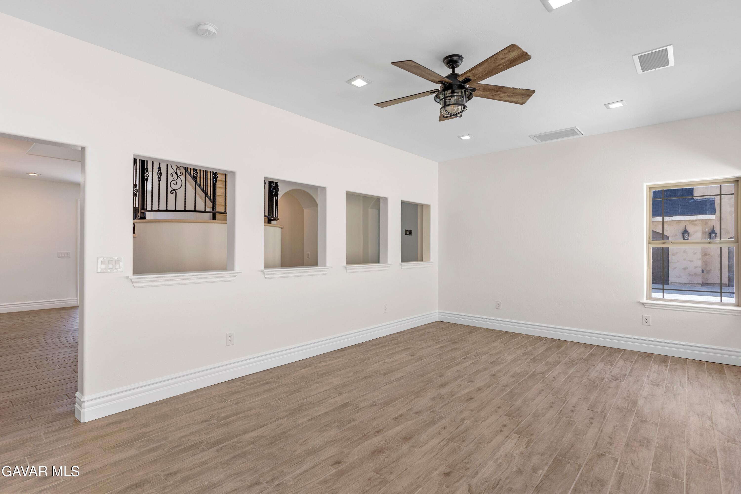 21824 Sunnybrook Drive Property Photo 22