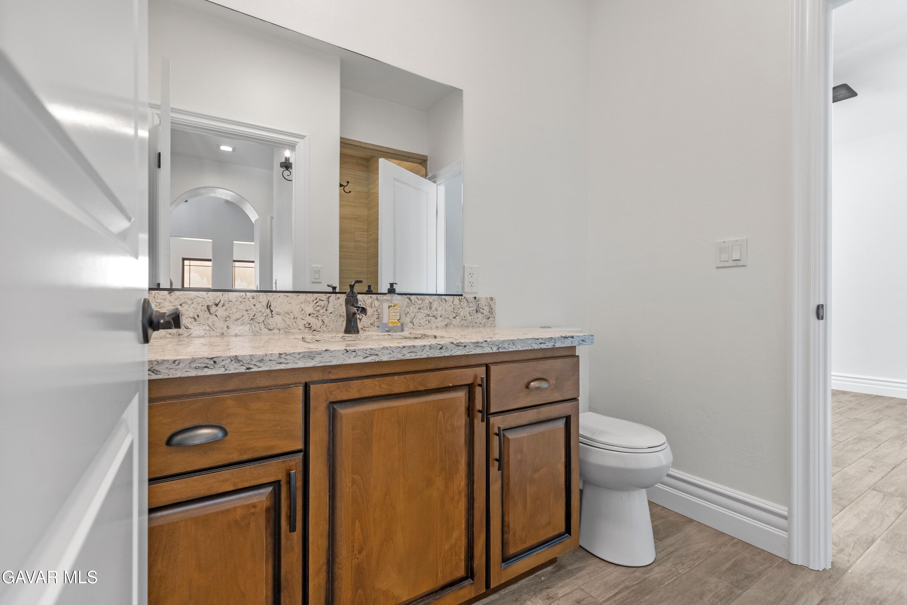 21824 Sunnybrook Drive Property Photo 27