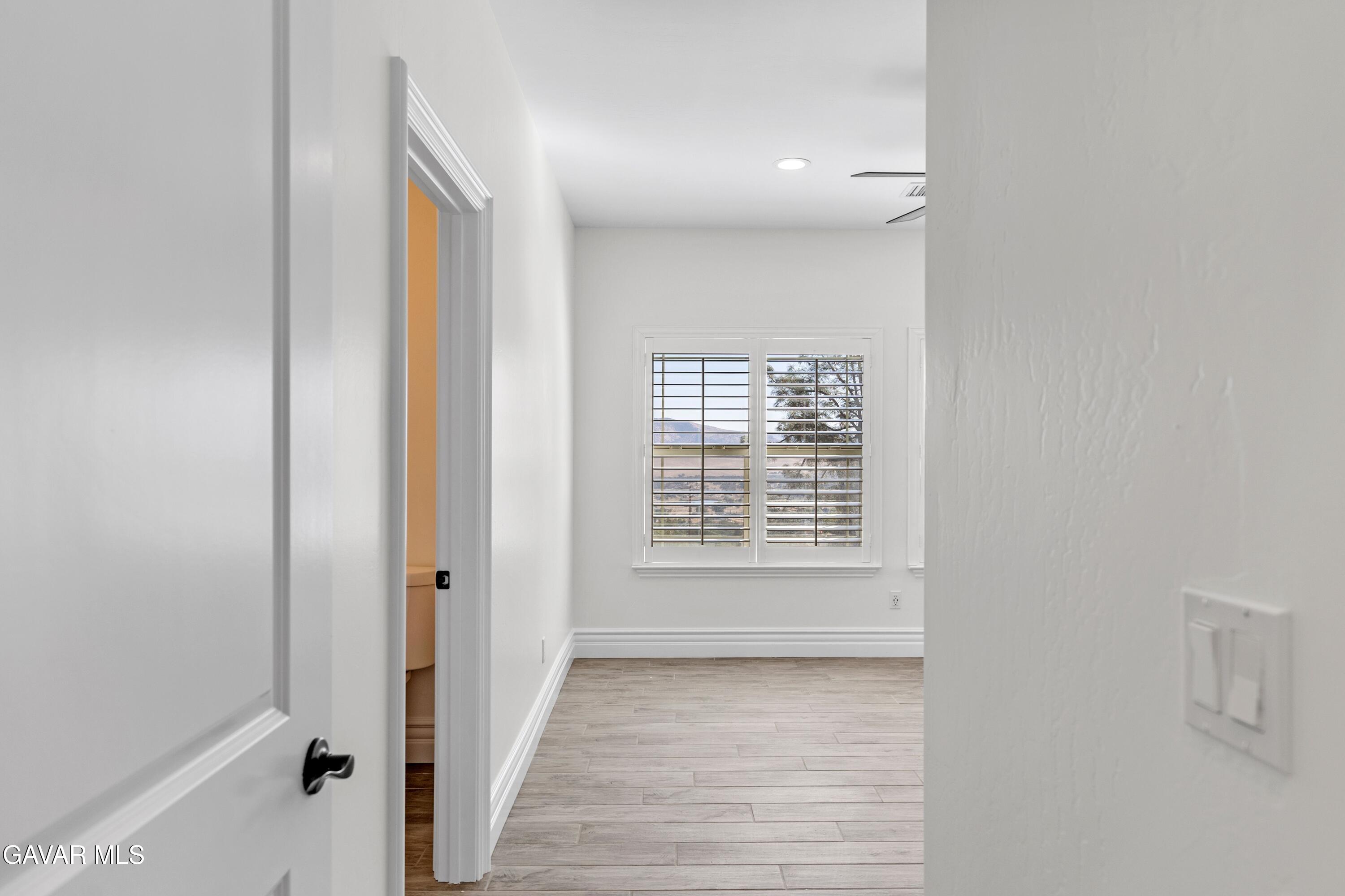 21824 Sunnybrook Drive Property Photo 28