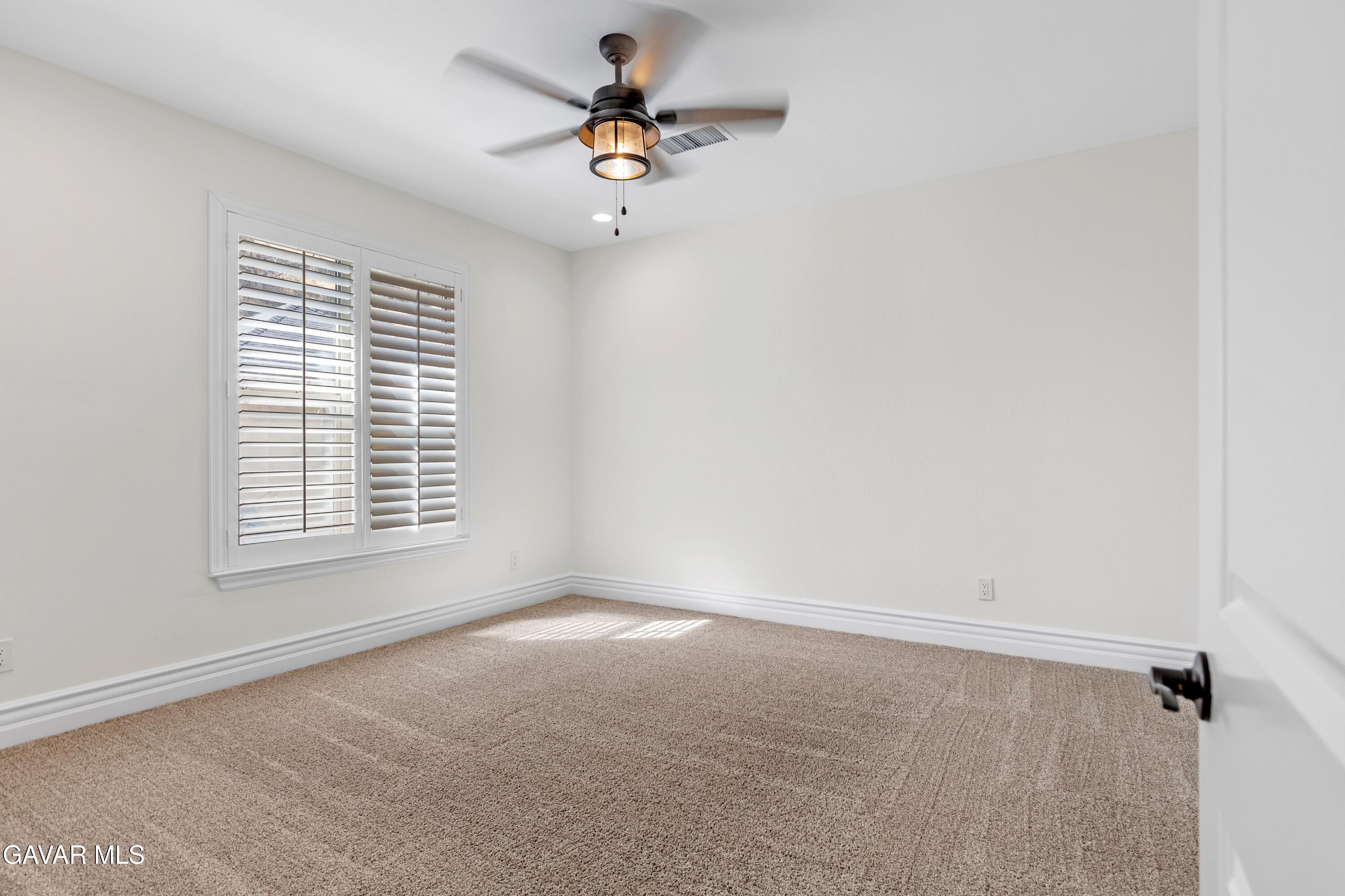 21824 Sunnybrook Drive Property Photo 51