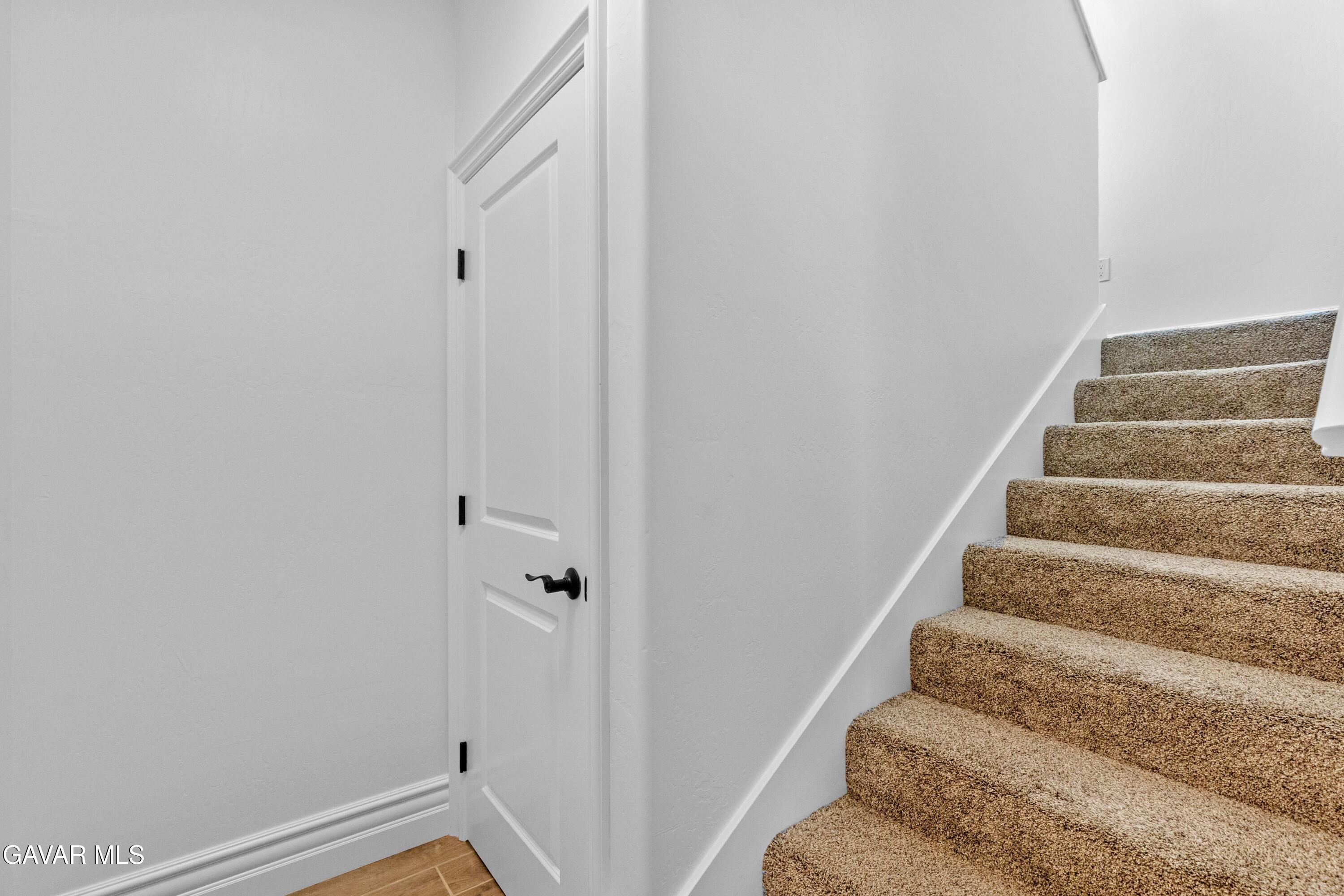 21824 Sunnybrook Drive Property Photo 66