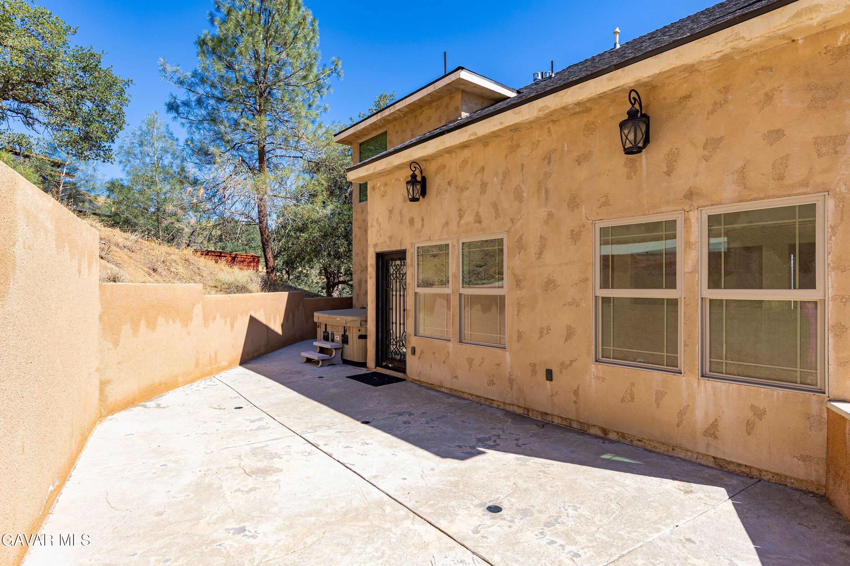 21824 Sunnybrook Drive Property Photo 78