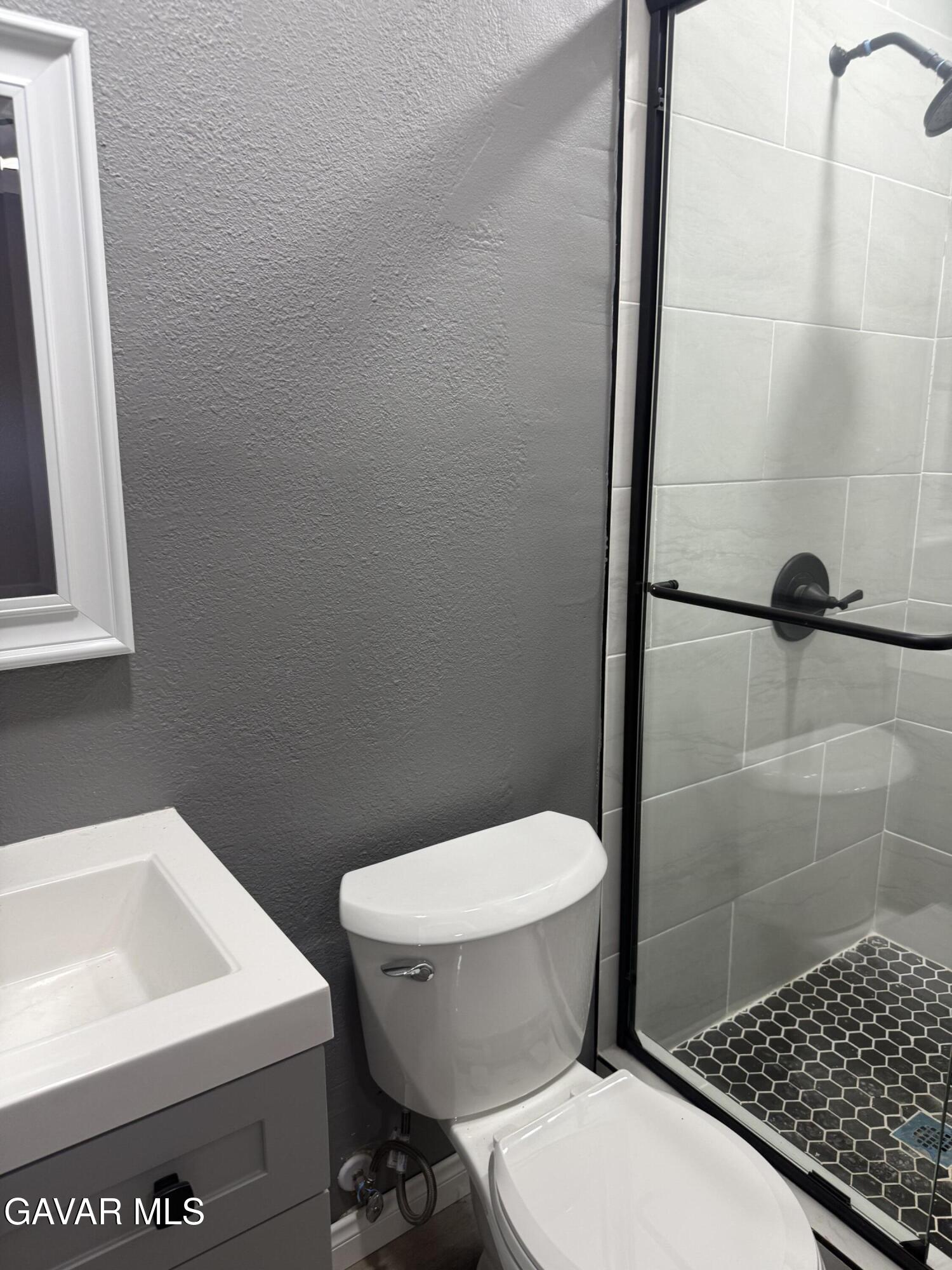 45320 Kingtree Avenue Property Photo 18