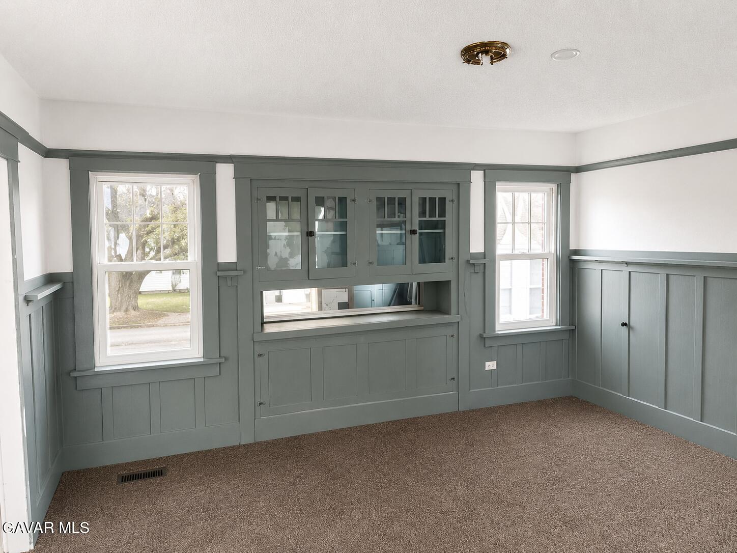 15957 K Street Property Photo 8