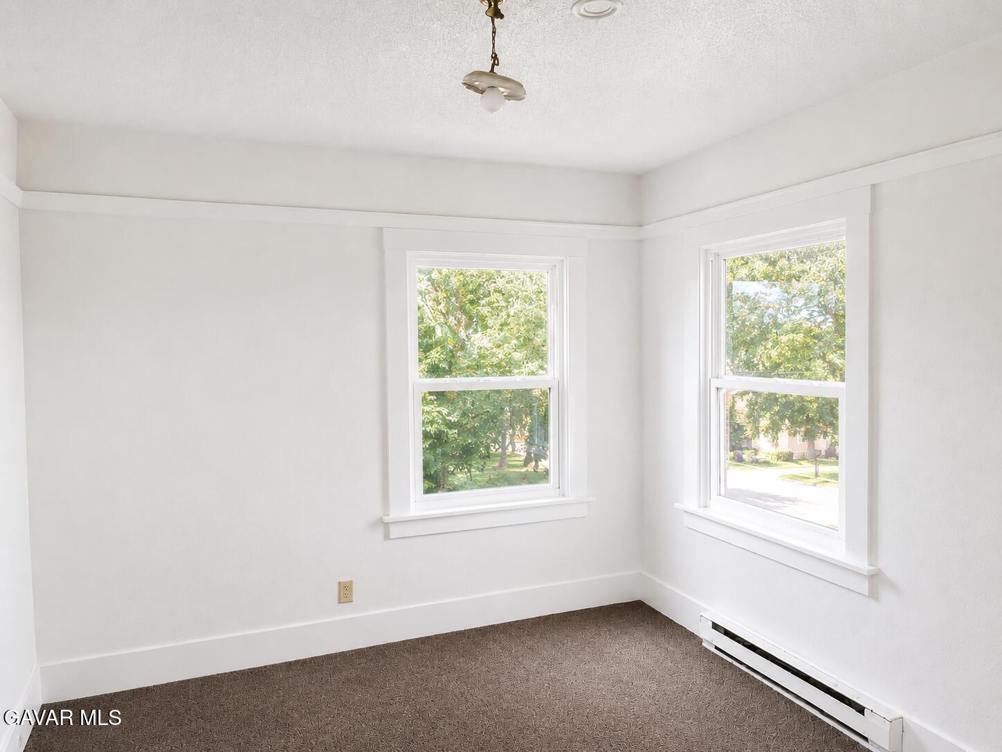 15957 K Street Property Photo 11