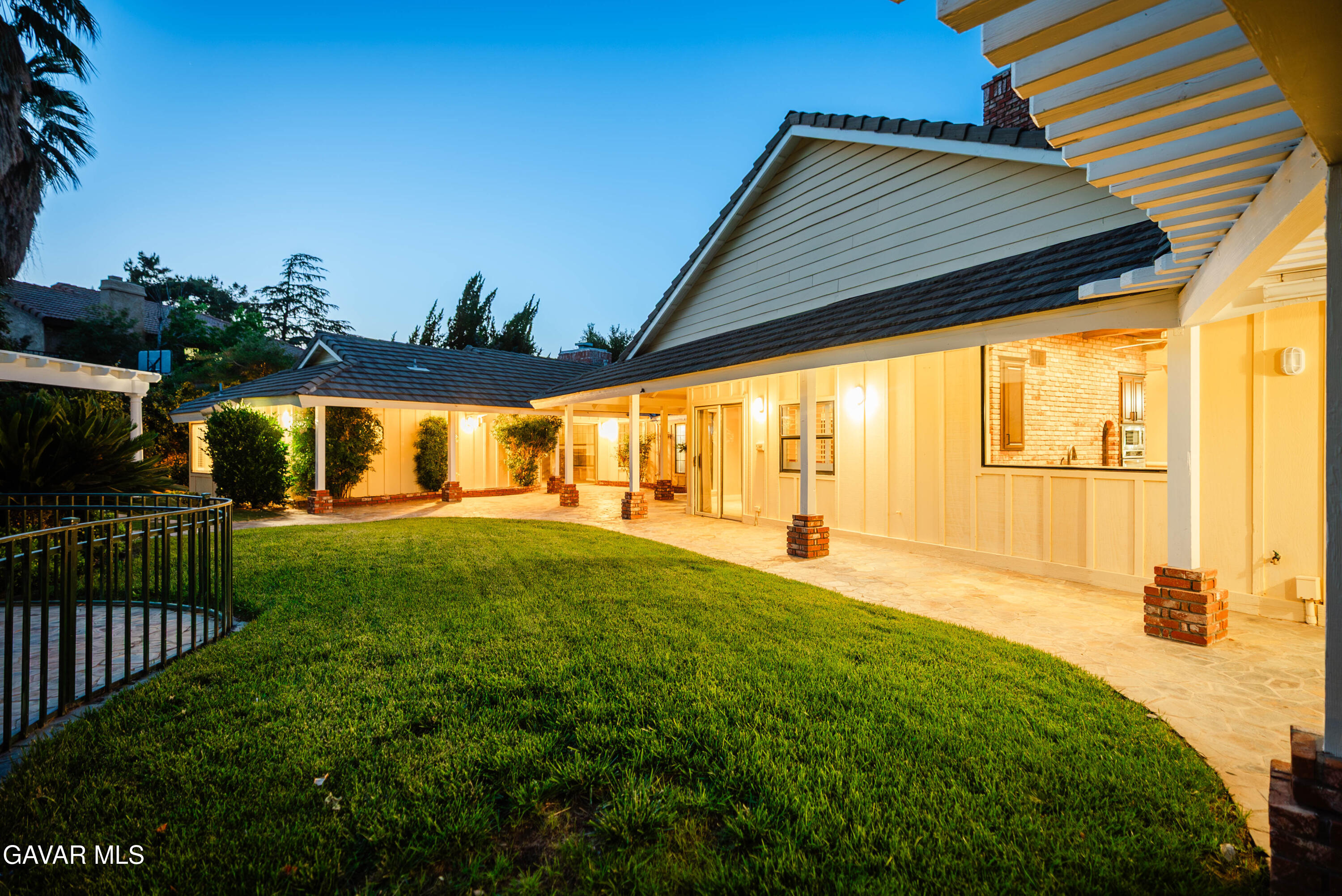 5842 Alleppo Lane Property Photo 7