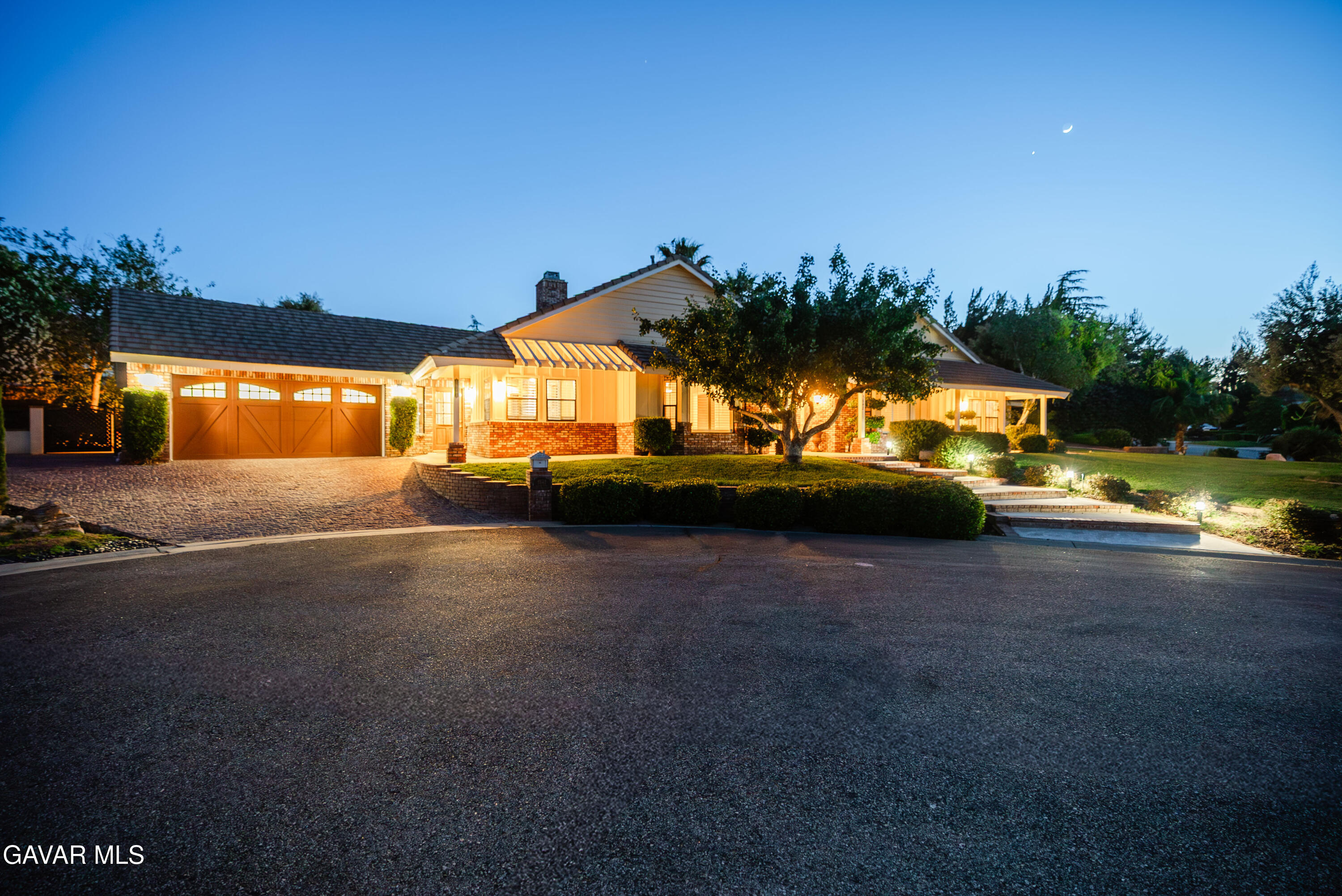 5842 Alleppo Lane Property Photo 9