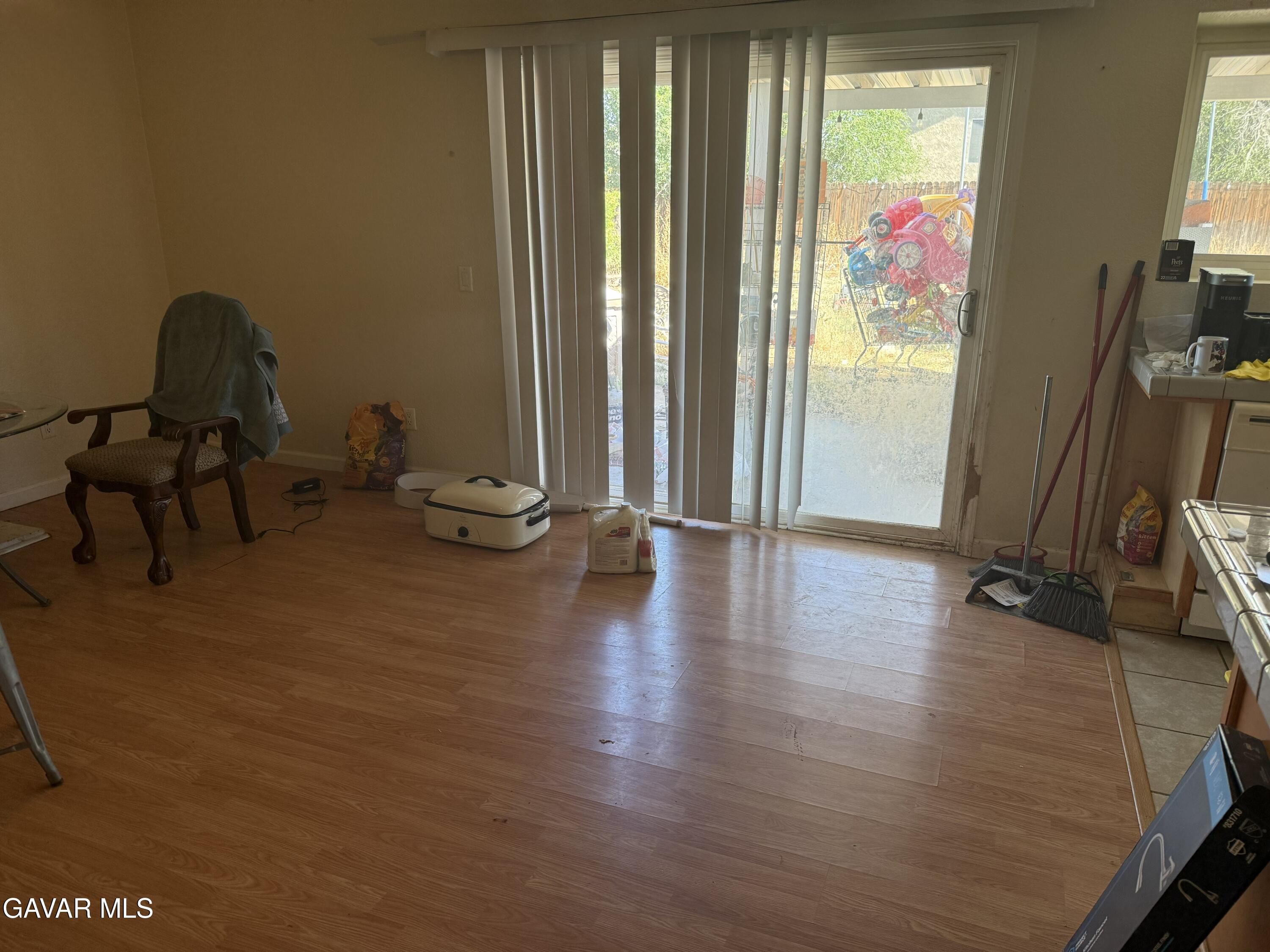 1247 Marion Avenue Property Photo 4