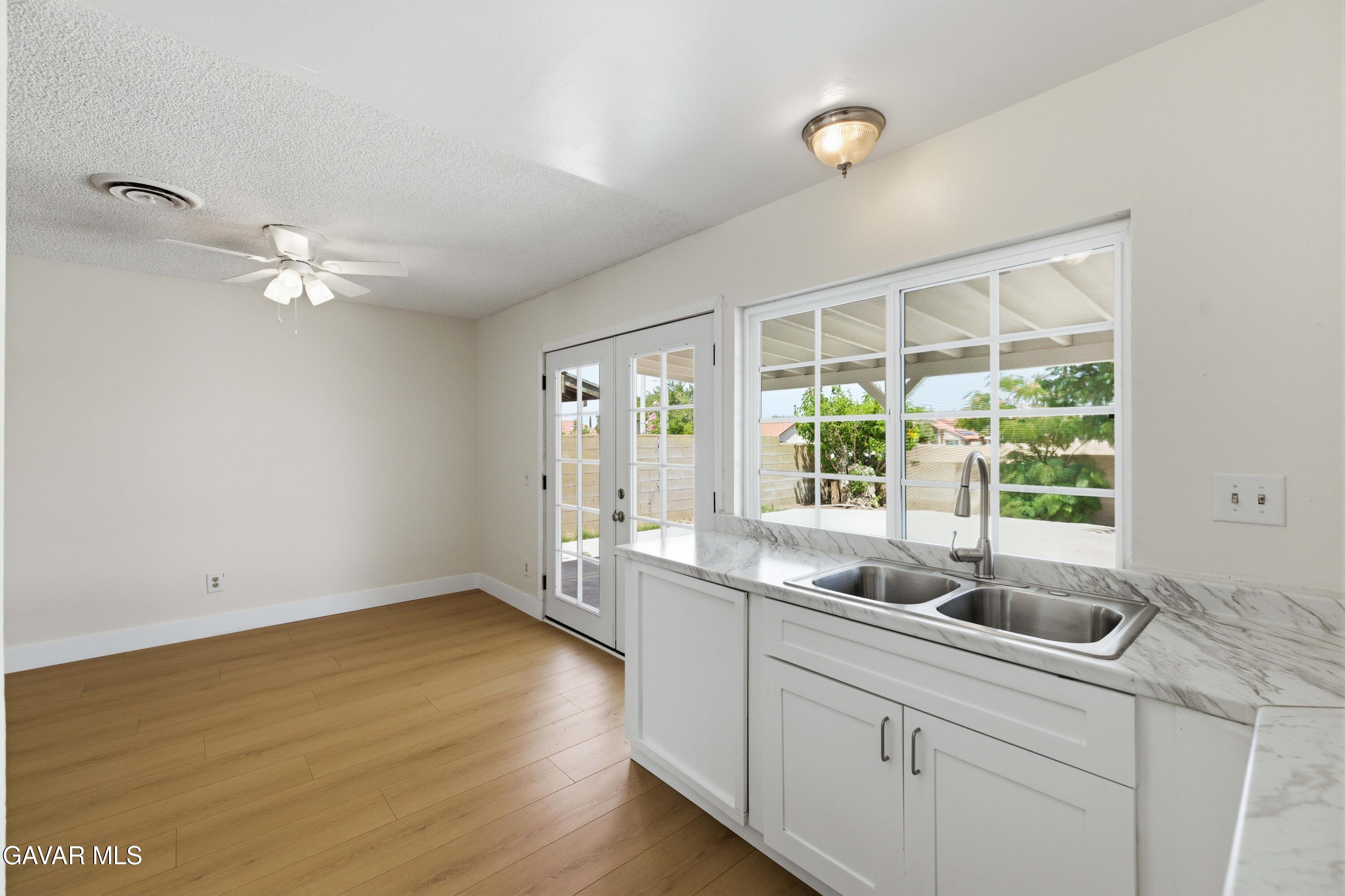 37642 Cluny Property Photo 13
