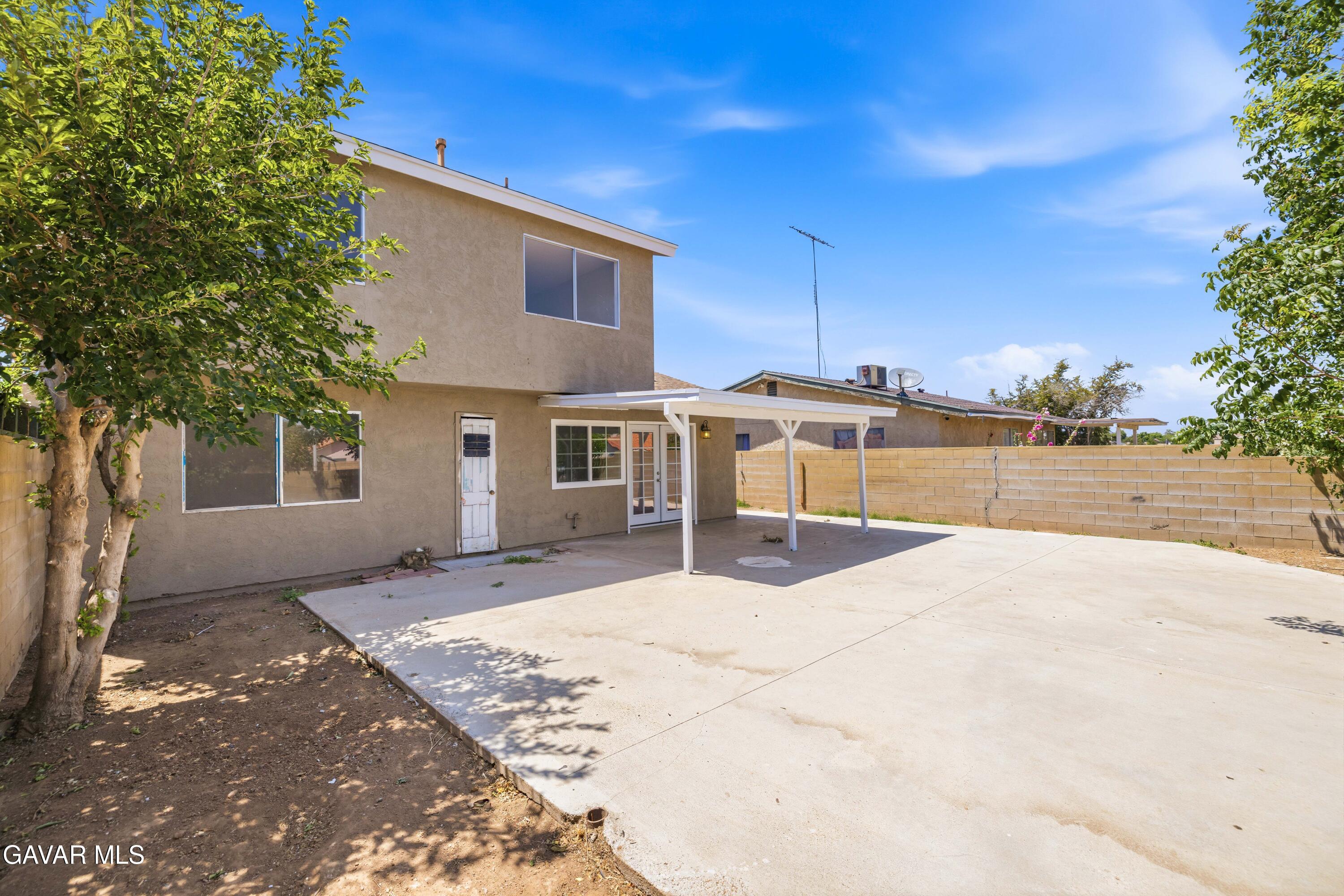 37642 Cluny Property Photo 25