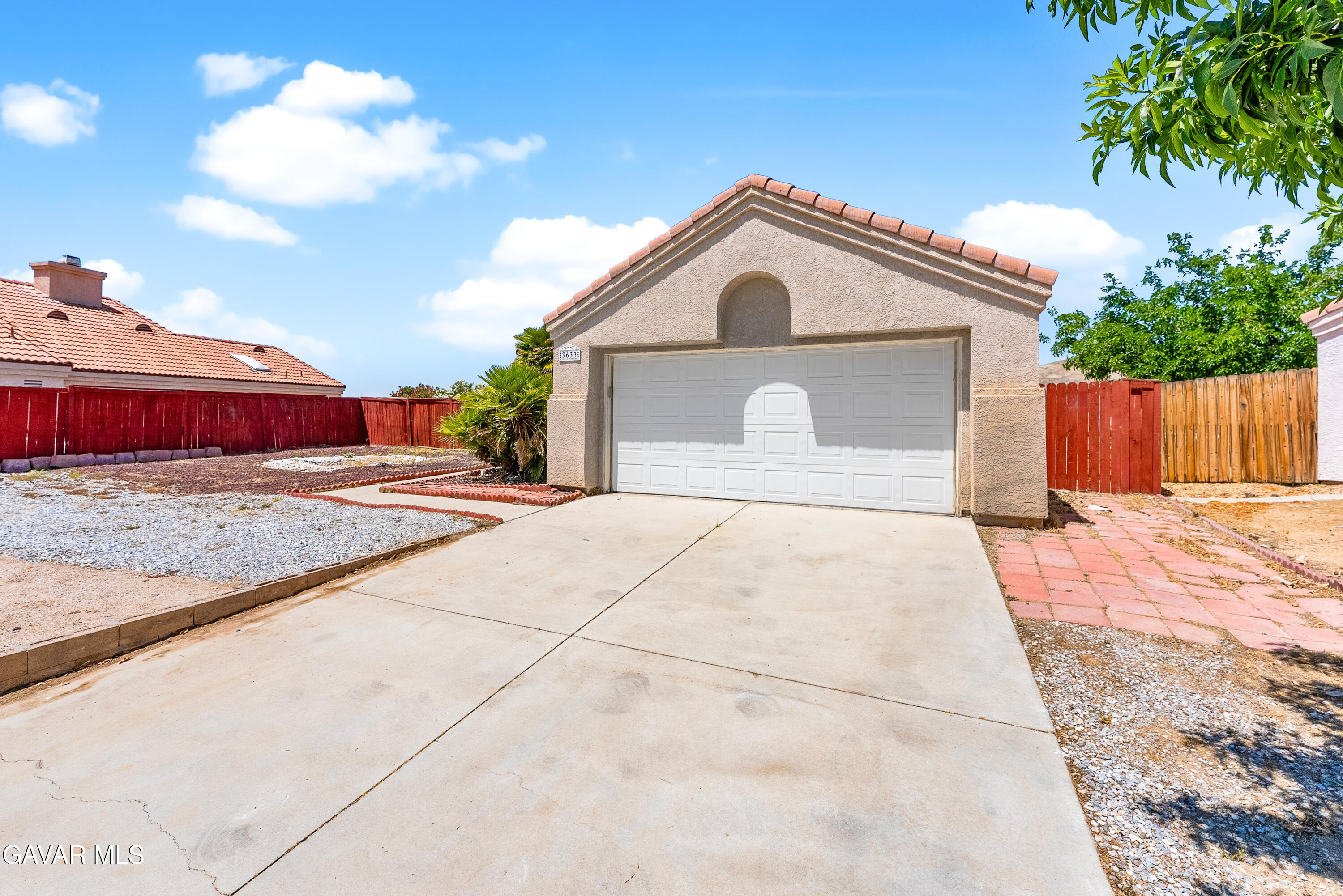 3633 Capri Court Property Photo 3