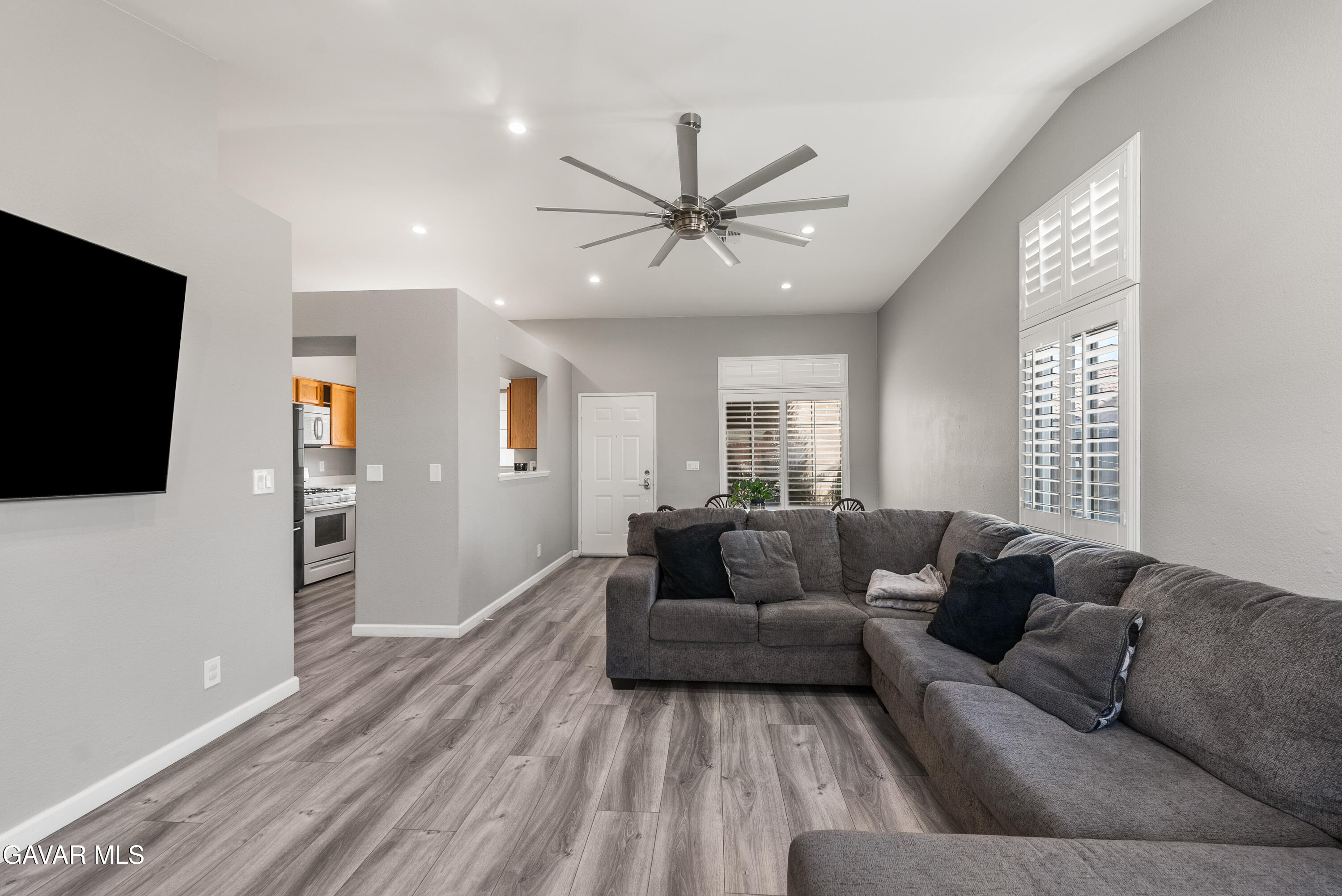 3633 Capri Court Property Photo 13