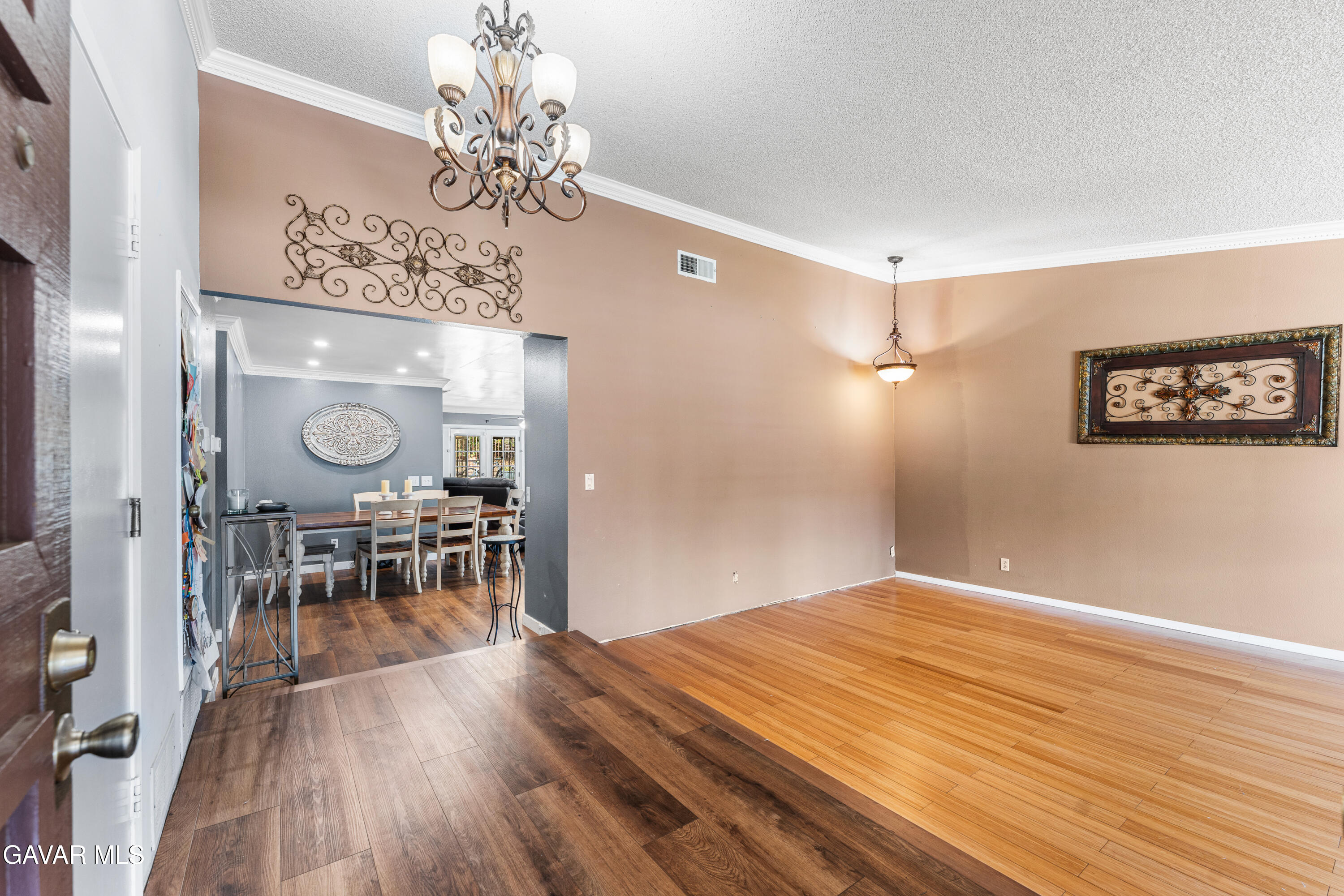 16035 Circle Diamond Road Property Photo 8