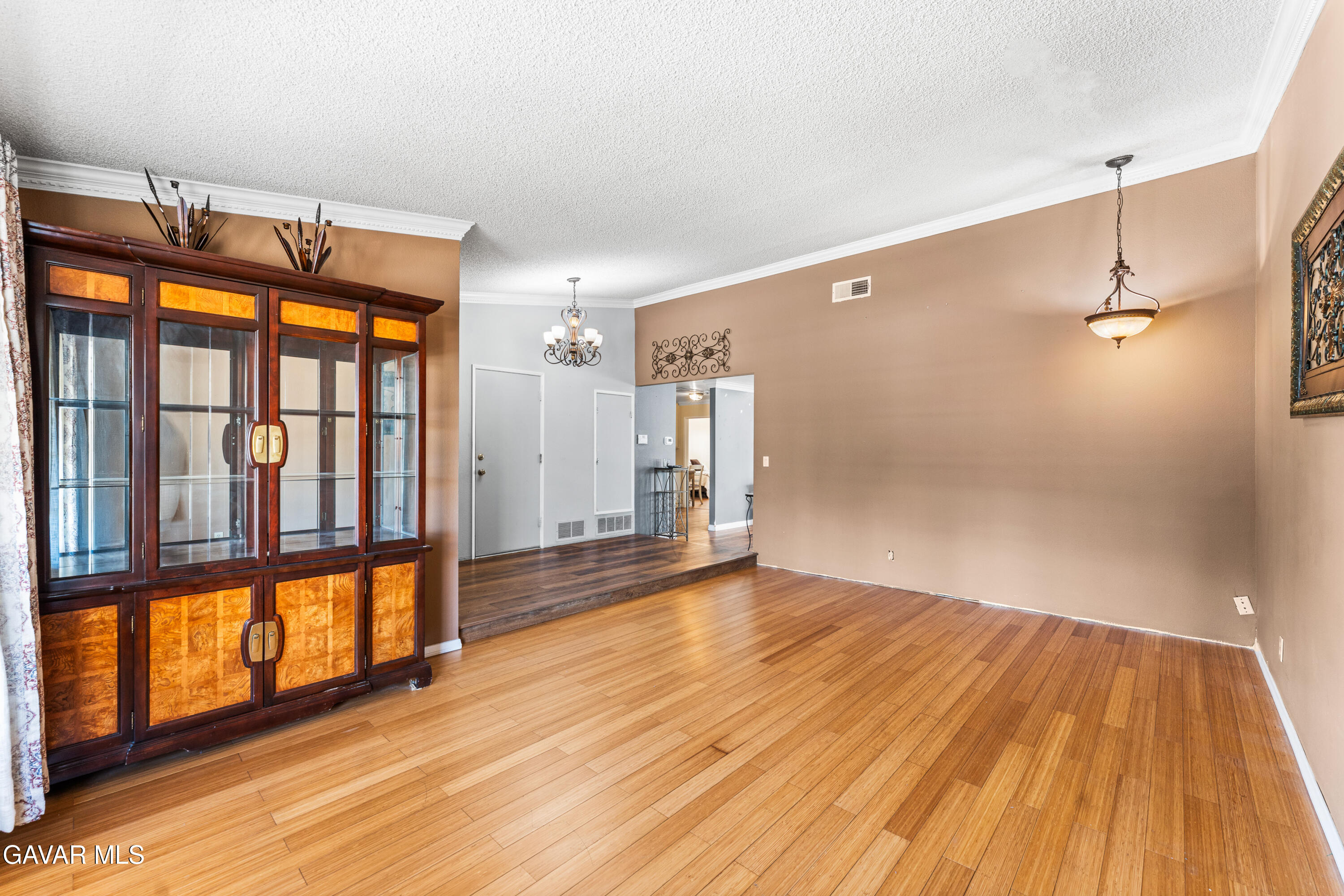 16035 Circle Diamond Road Property Photo 11