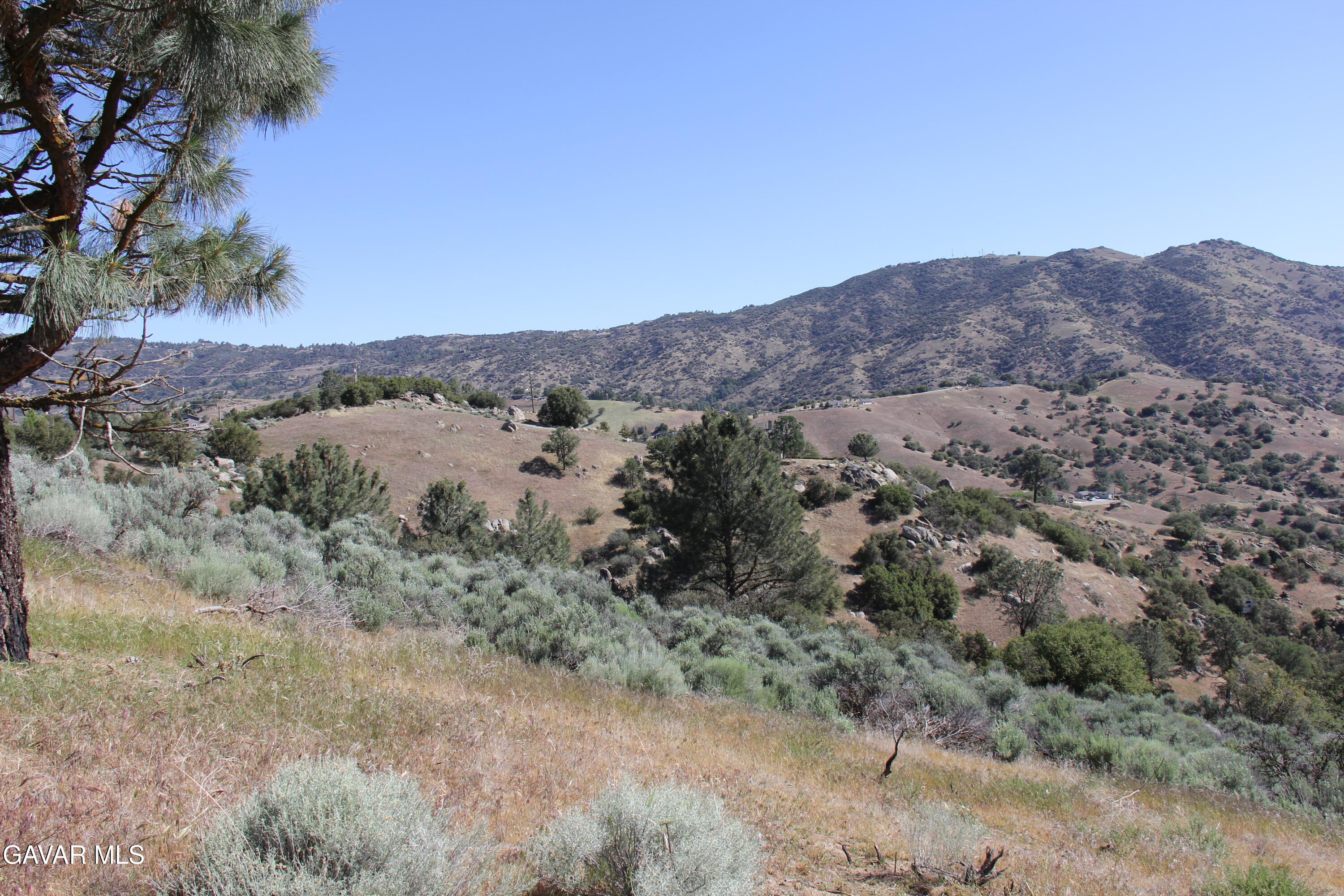 26540 Skyline Drive Property Photo 12