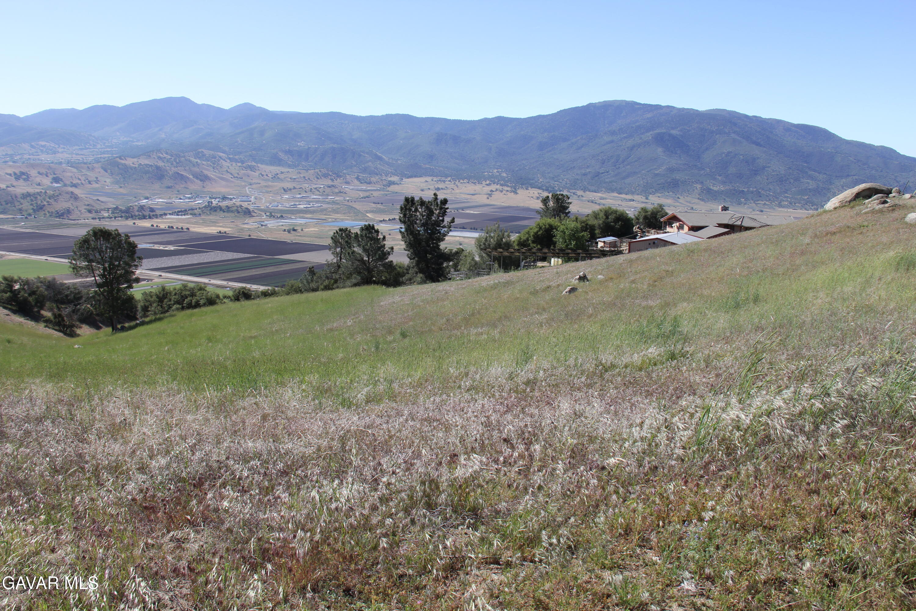 26540 Skyline Drive Property Photo 19