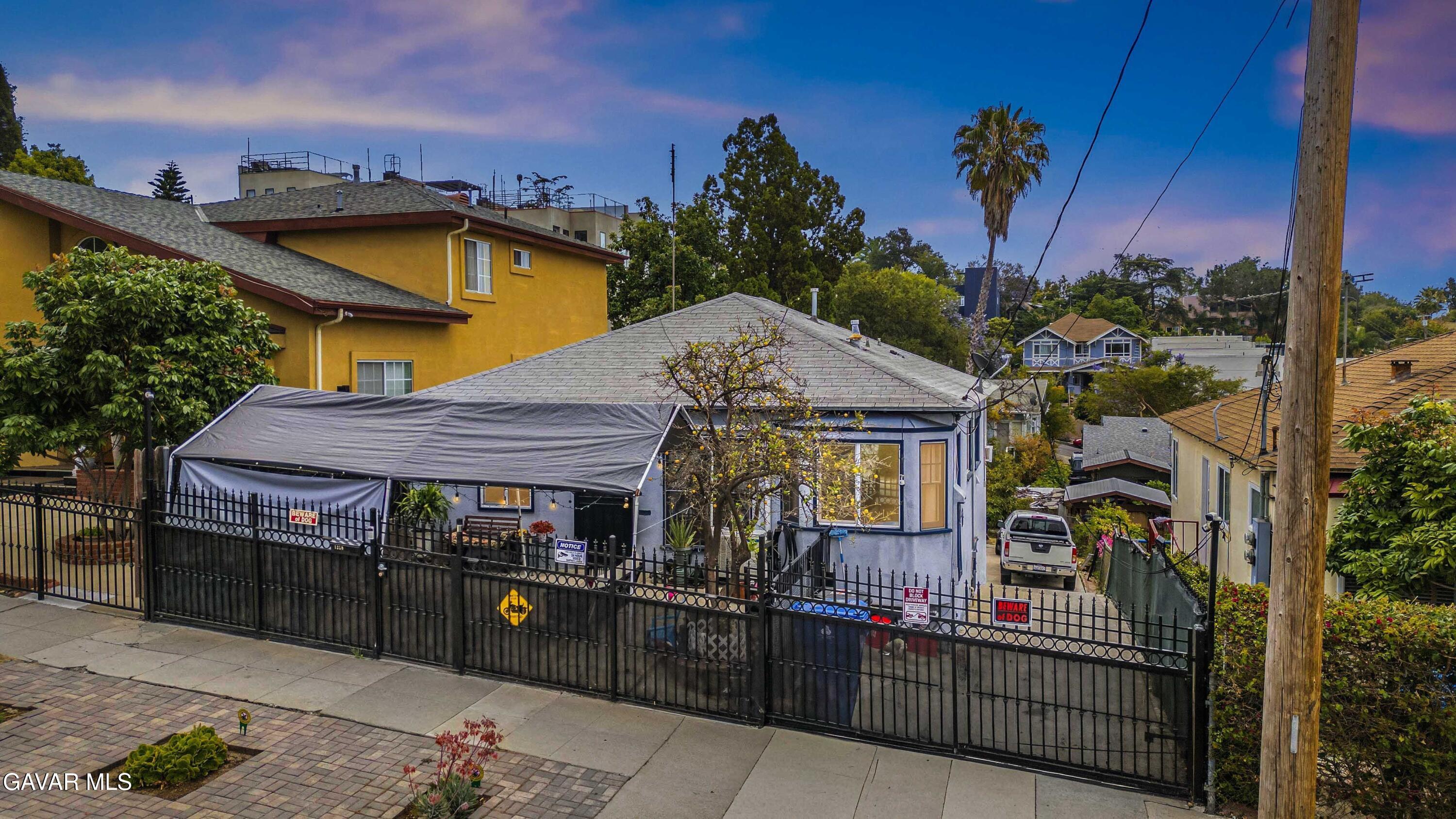 1350 Quintero Street Property Photo 1
